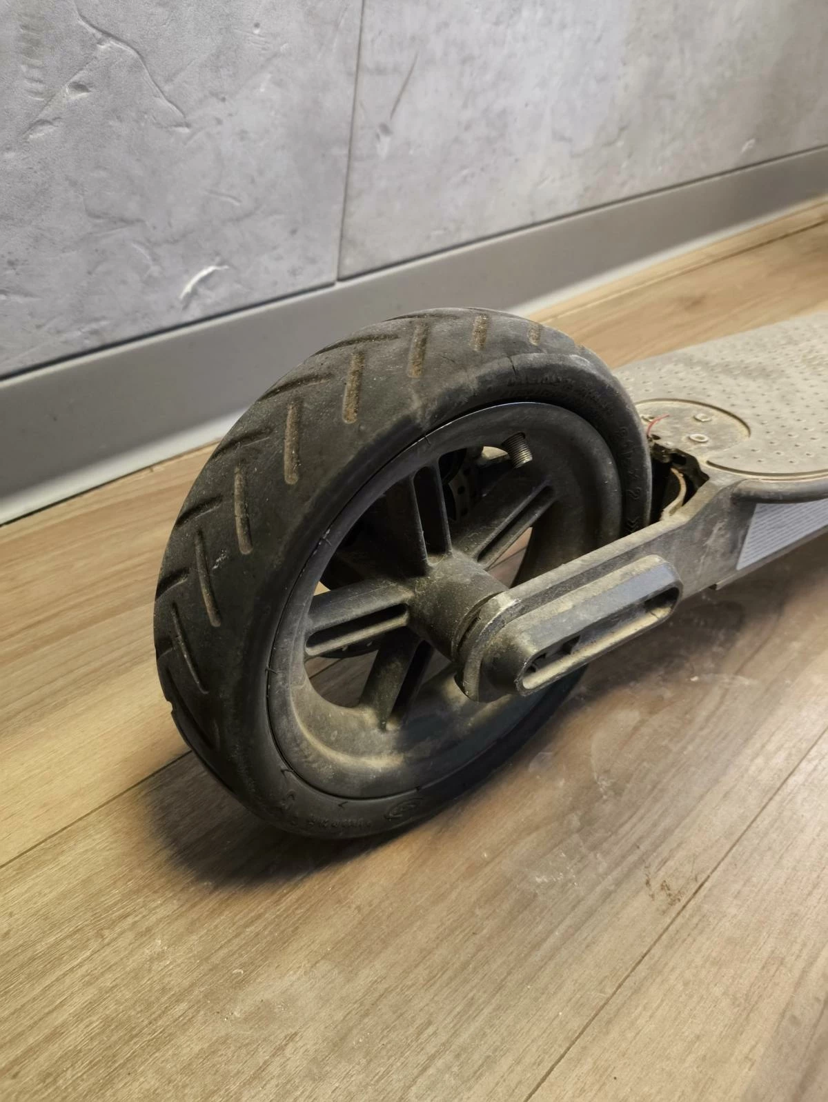 hulajnoga-xiaomi-mi-scooter-1s-marka-248811-973724