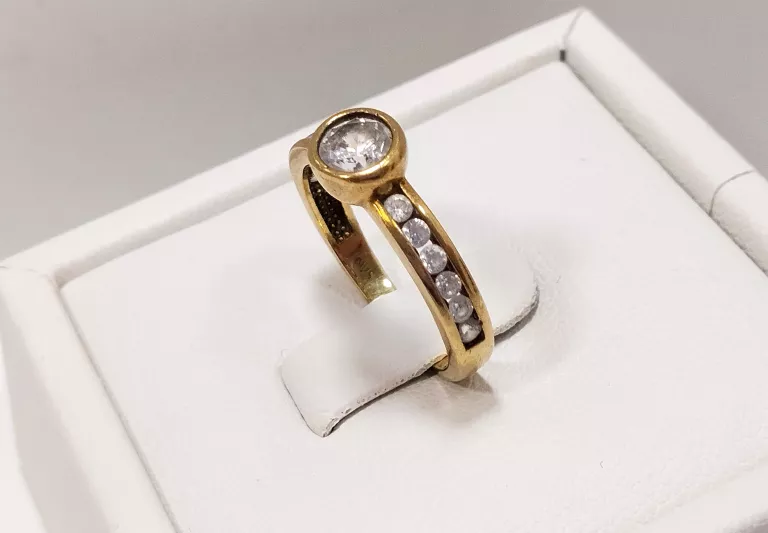 zloty-pierscionek-cyrkonia-333-220-r10-marka-248811-970904