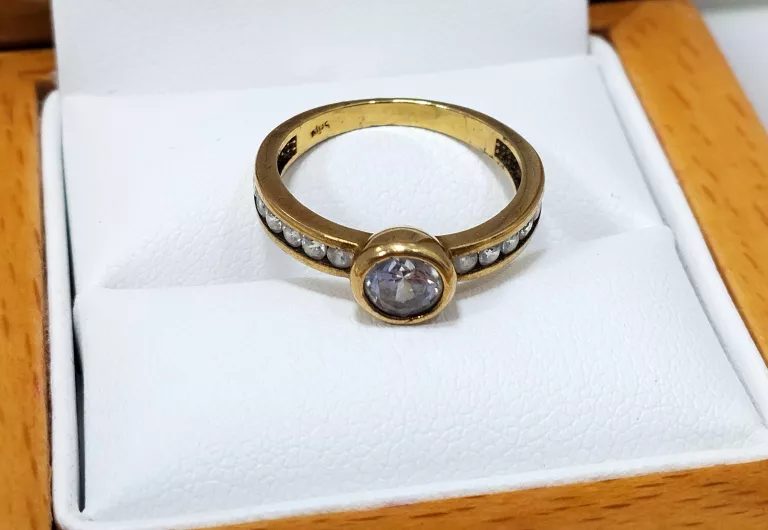 zloty-pierscionek-cyrkonia-333-220-r10-material-15835-2