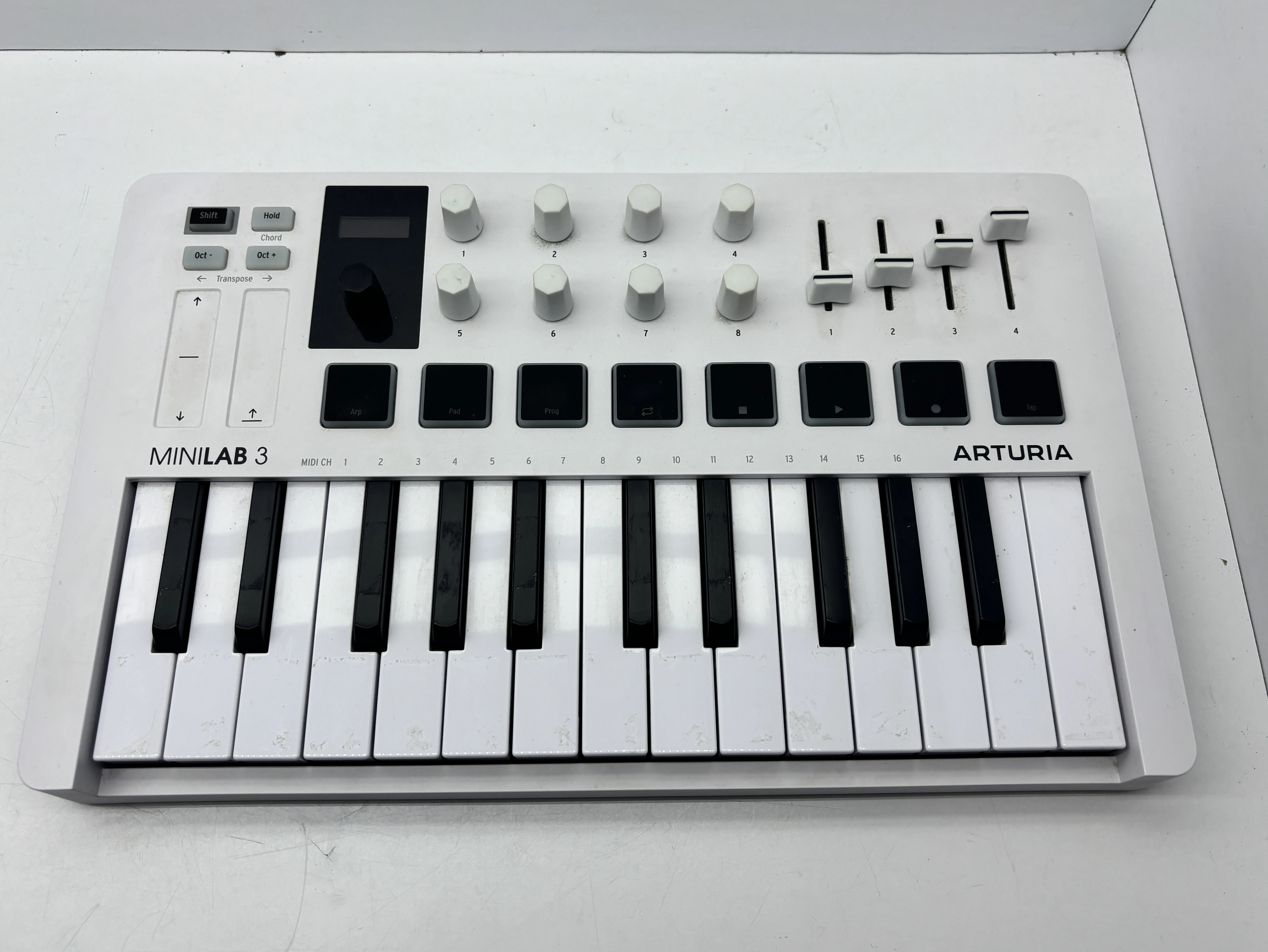 arturia-minilab-3-champagne-klawiatura-sterujaca-ean-gtin-3760033531694