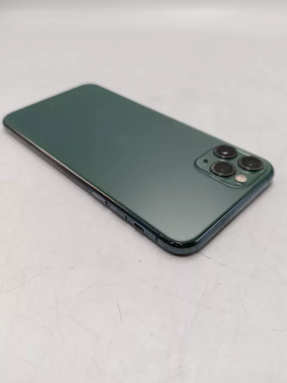 telefon-apple-iphone-11-pro-max-256gb-bateria-79-kod-producenta-mwhm2pma