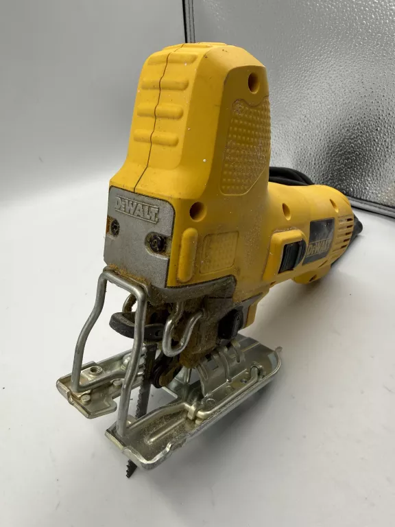 wyrzynarka-dewalt-dw343-qs-stan-11323-2