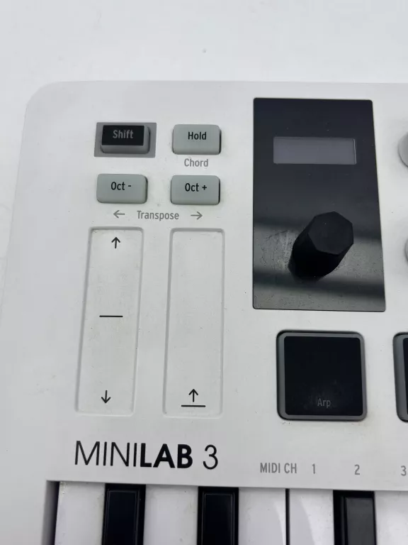 arturia-minilab-3-champagne-klawiatura-sterujaca-model-arturia-minilab-3-nowosc