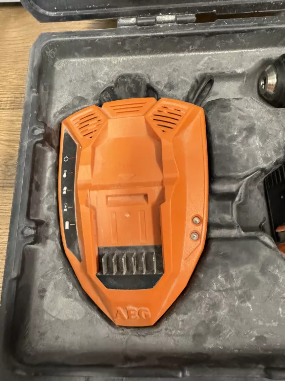wiertarko-wkretarka-akumulatorowa-aeg-bs-12-g2-walizka-stan-11323-2
