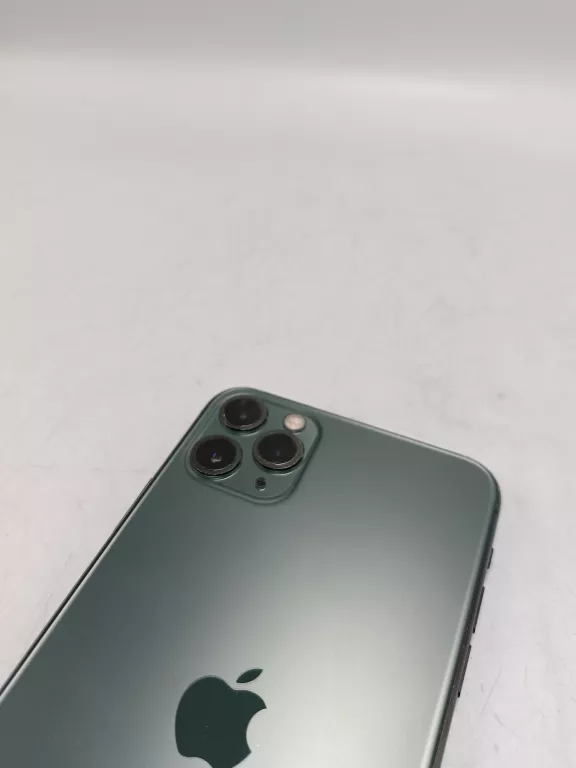 telefon-apple-iphone-11-pro-max-256gb-bateria-79-przekatna-ekranu-650