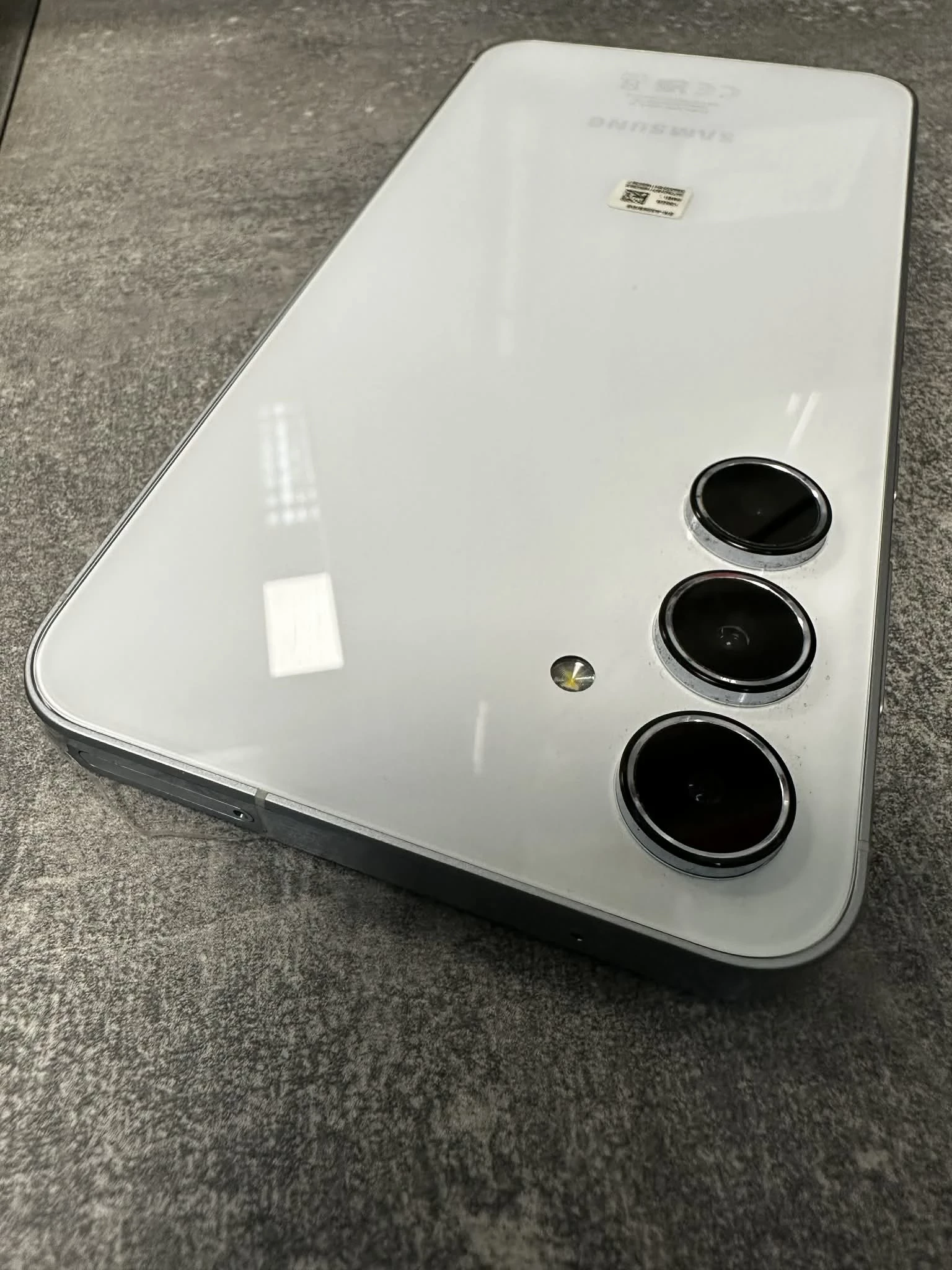 telefon-samsung-galaxy-a55-5g-8128-gb-na-czesci-blokada-kod-producenta-sm-a556blbaeue