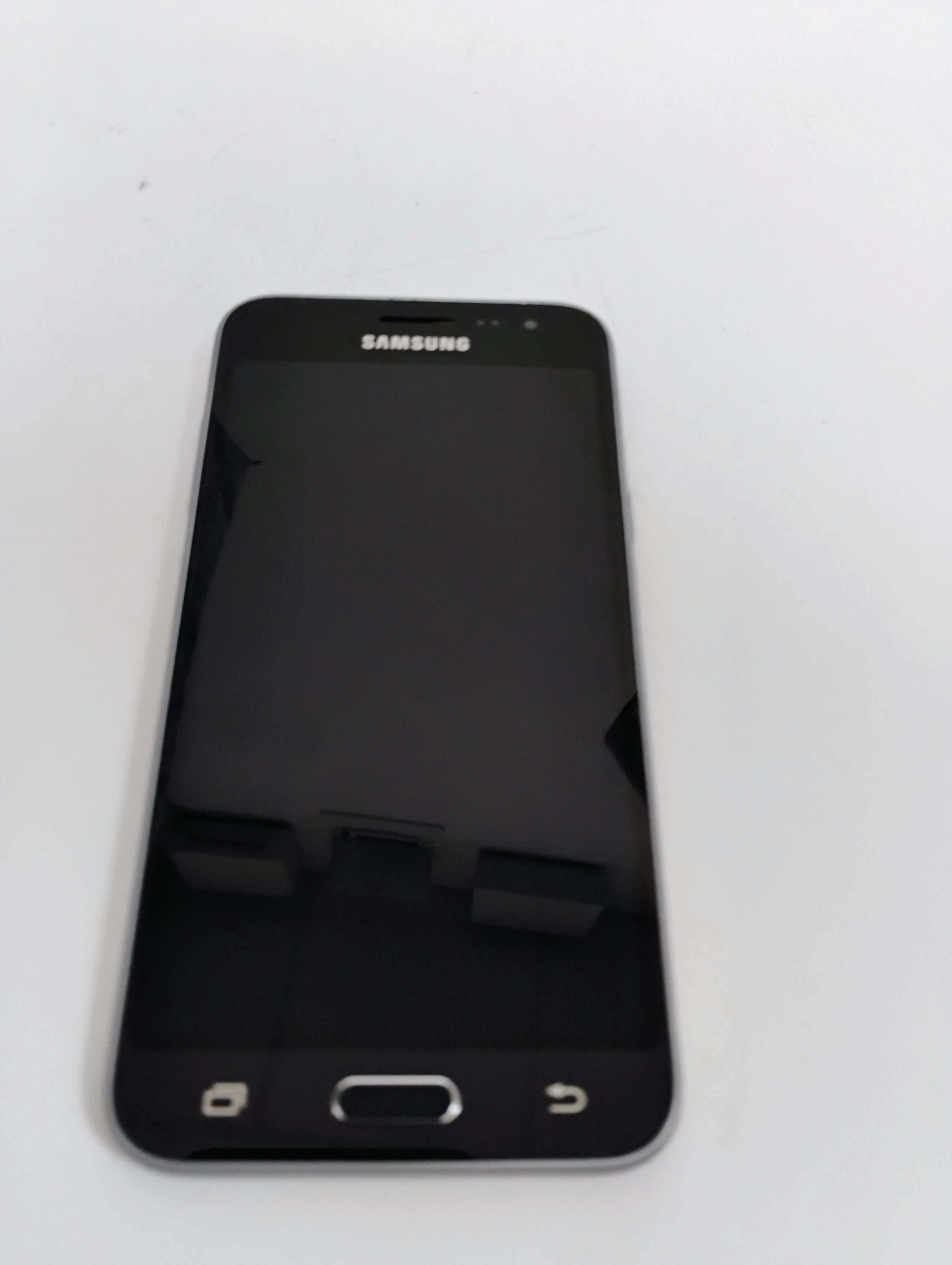 telefon-samsung-galaxy-j3-2016-ean-gtin-8806088174167