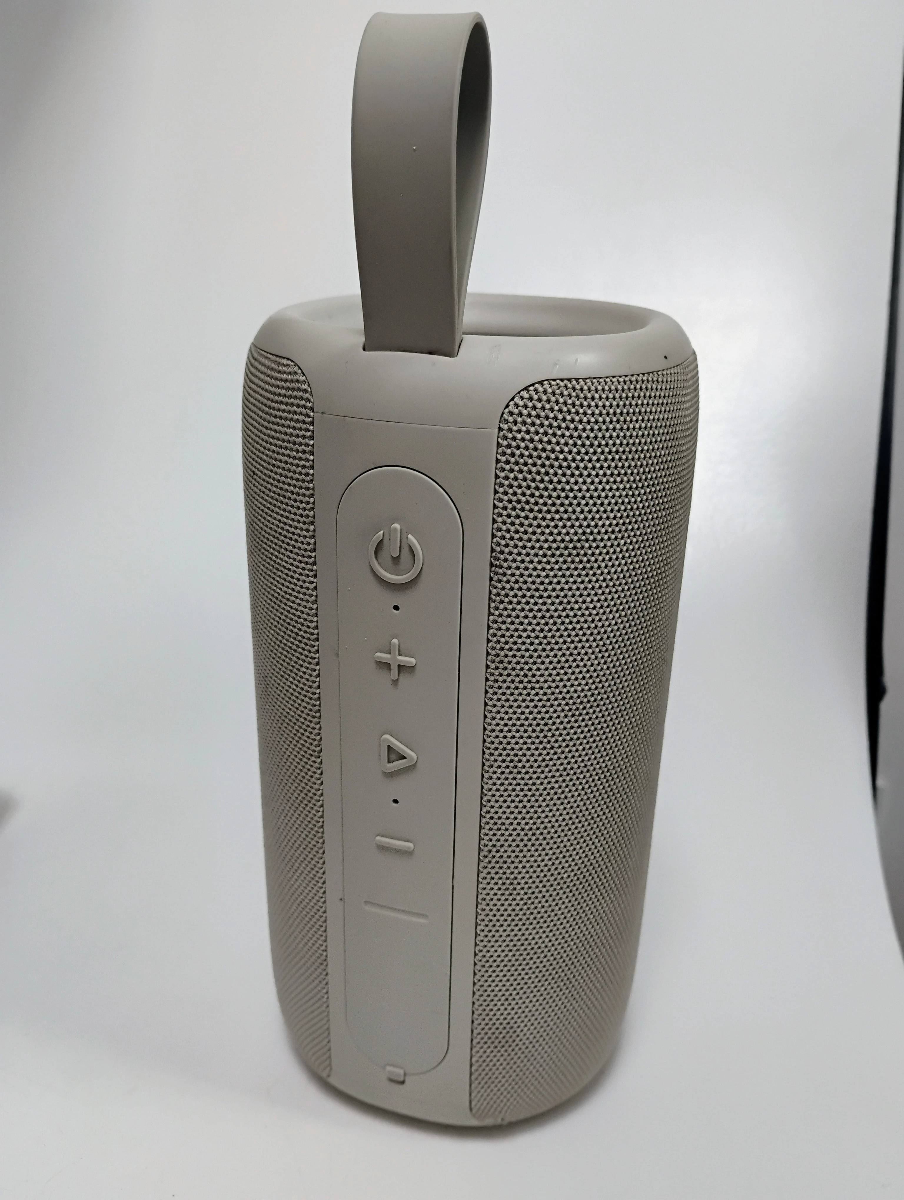 glosnik-przenosny-fresh-n-rebel-1arb800ig-moc-1600