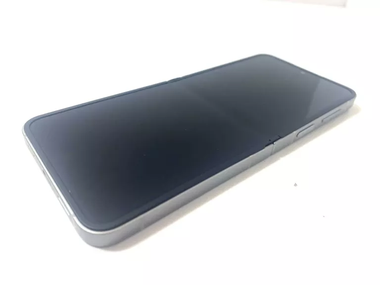 telefon-samsung-galaxy-z-flip-6-12256gb-ean-gtin-8806095663869