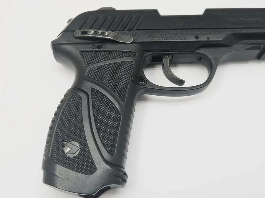 wiatrowka-pistolet-gamo-pt-85-blowback-kal-45mm-marka-248811-2014391