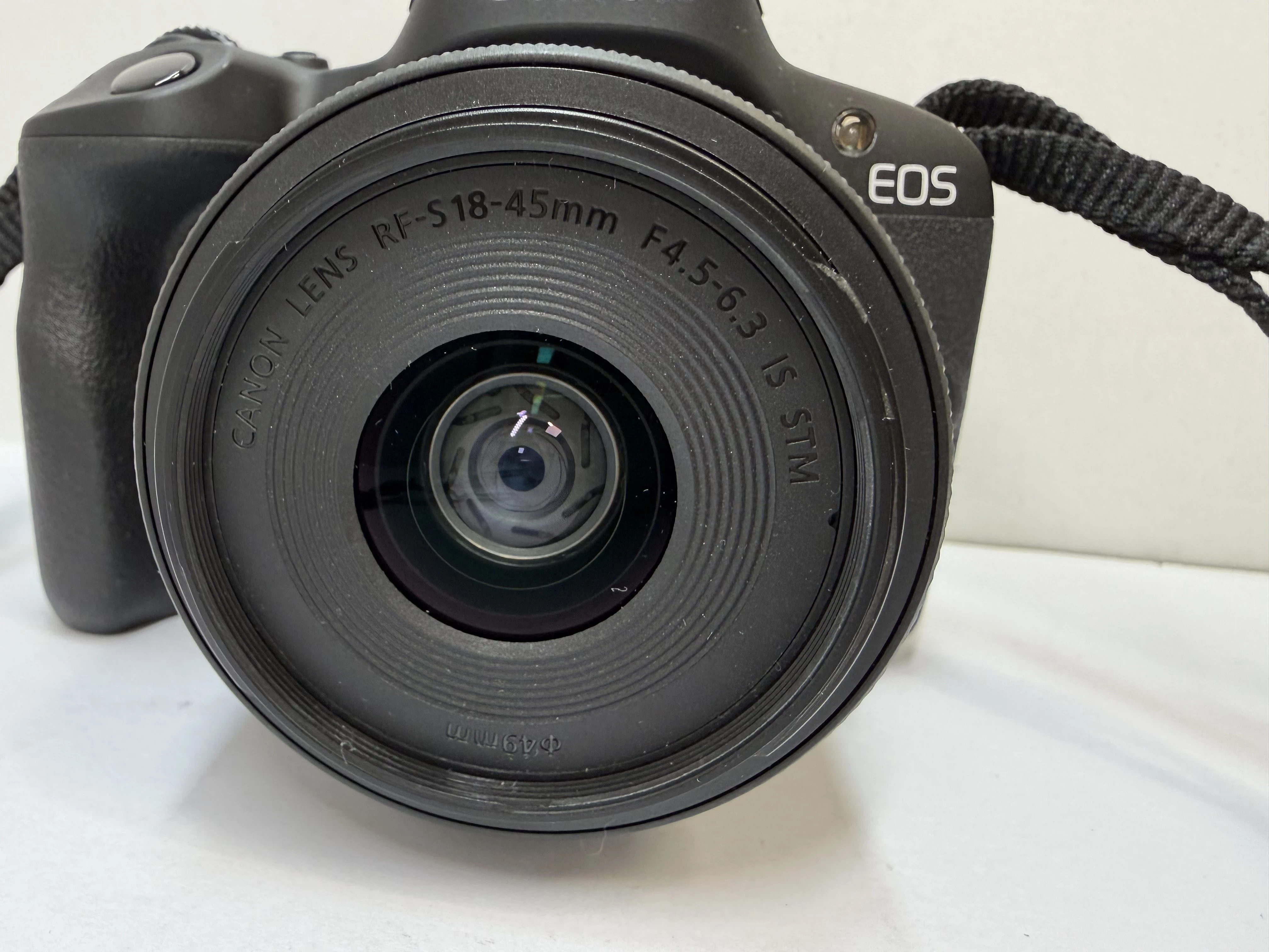 aparat-canon-eos-r50-obiektyw-18-45-ean-gtin-8714574697024