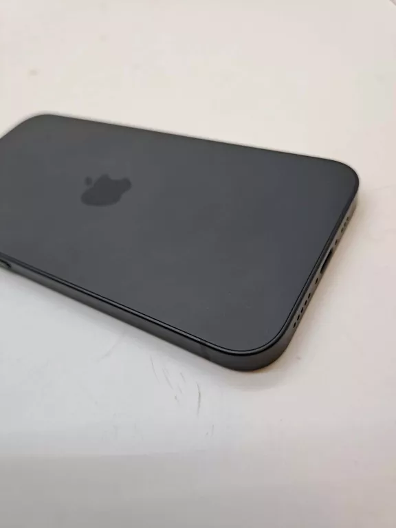 telefon-iphone-16e-komplet-typ-202685-212929