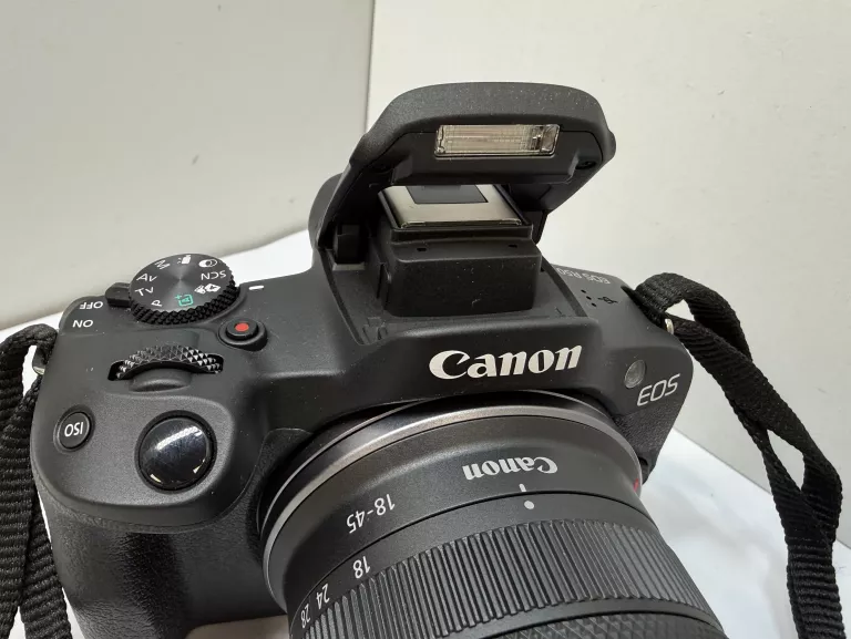 aparat-canon-eos-r50-obiektyw-18-45-stabilizacja-14349-1