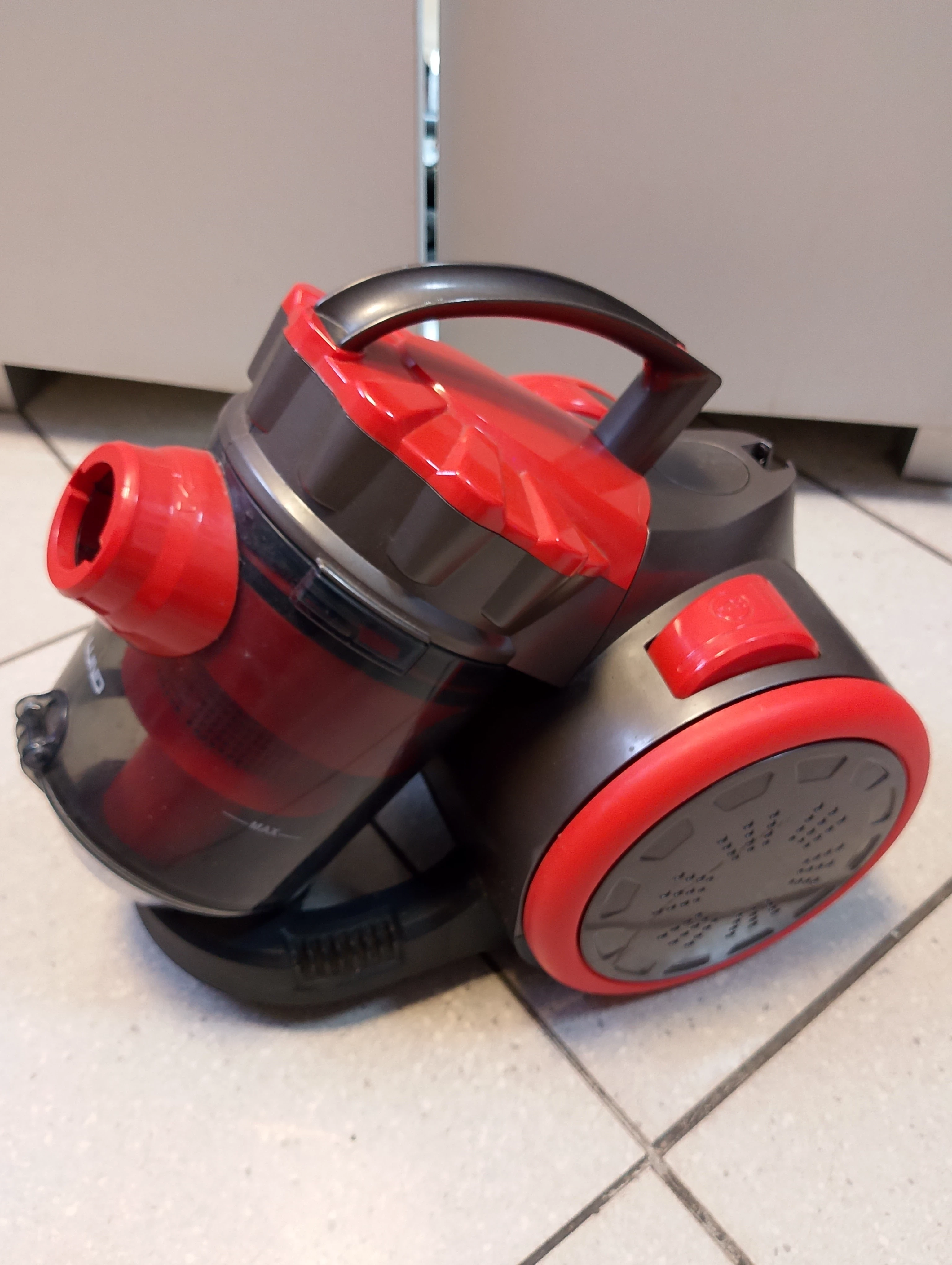 odkurzacz-cyklonowy-bezworkowy-lund-67091rurki-w-pudelku-zasieg-pracy-770