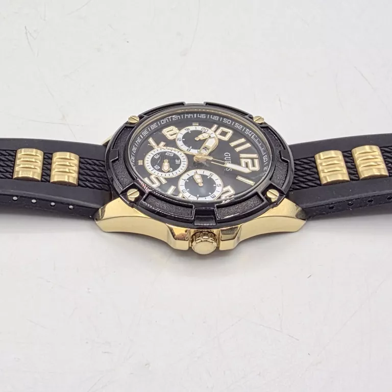 zegarek-meski-guess-gw0051g2-czarny-ksztalt-koperty-129223-2