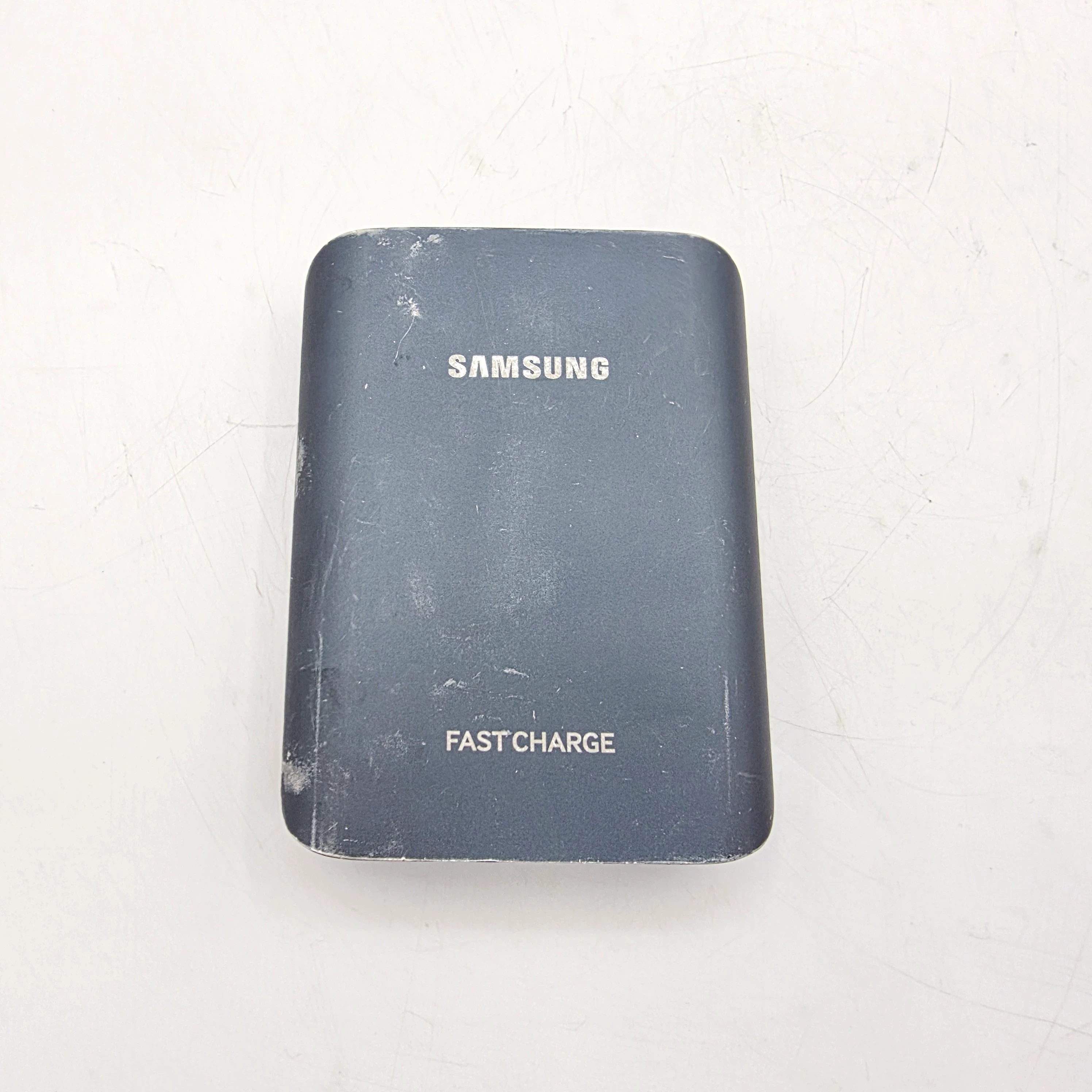 powerbank-samsnug-10000mah-3-maja-48-poznan-ska-x