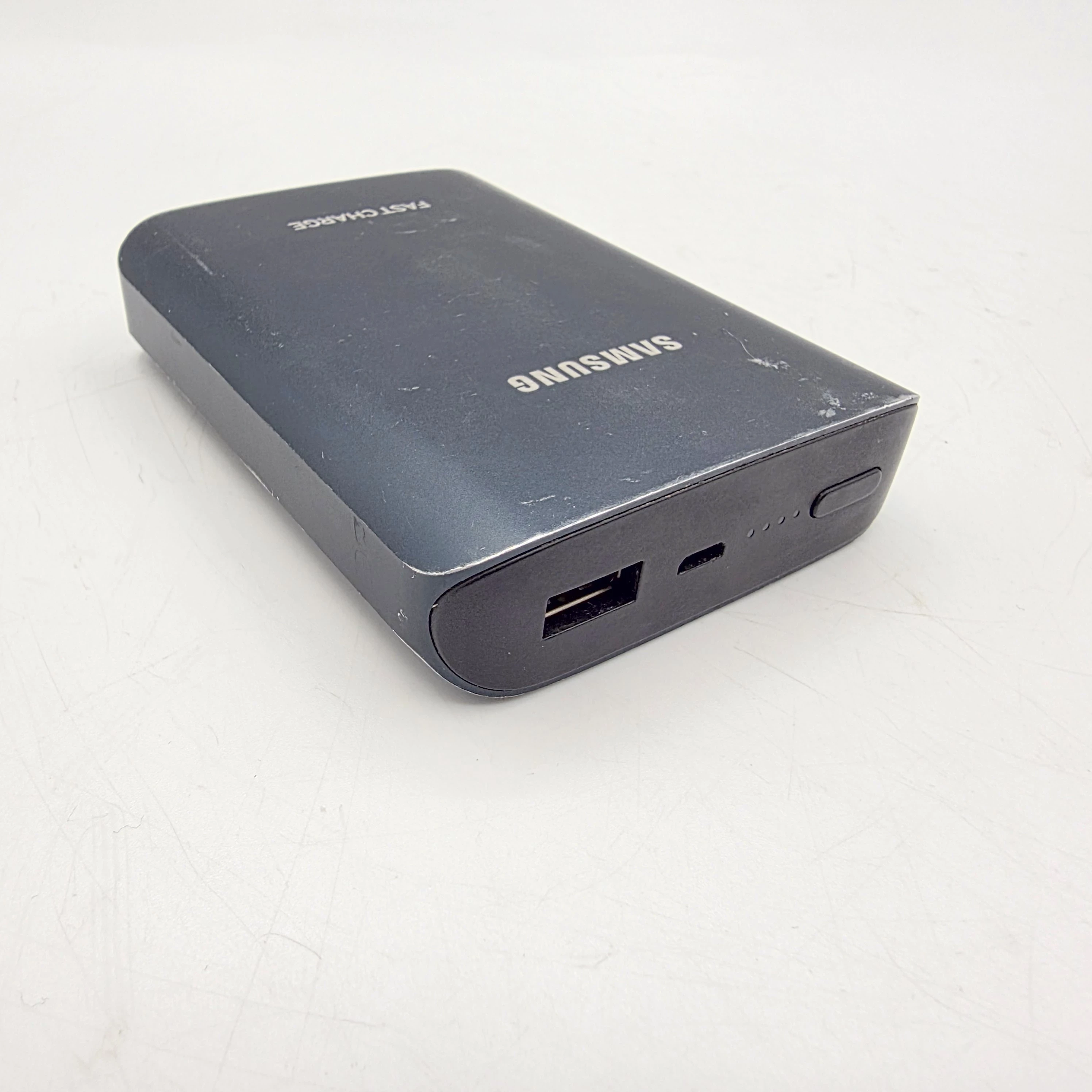 powerbank-samsnug-10000mah-ean-gtin-8801643592752