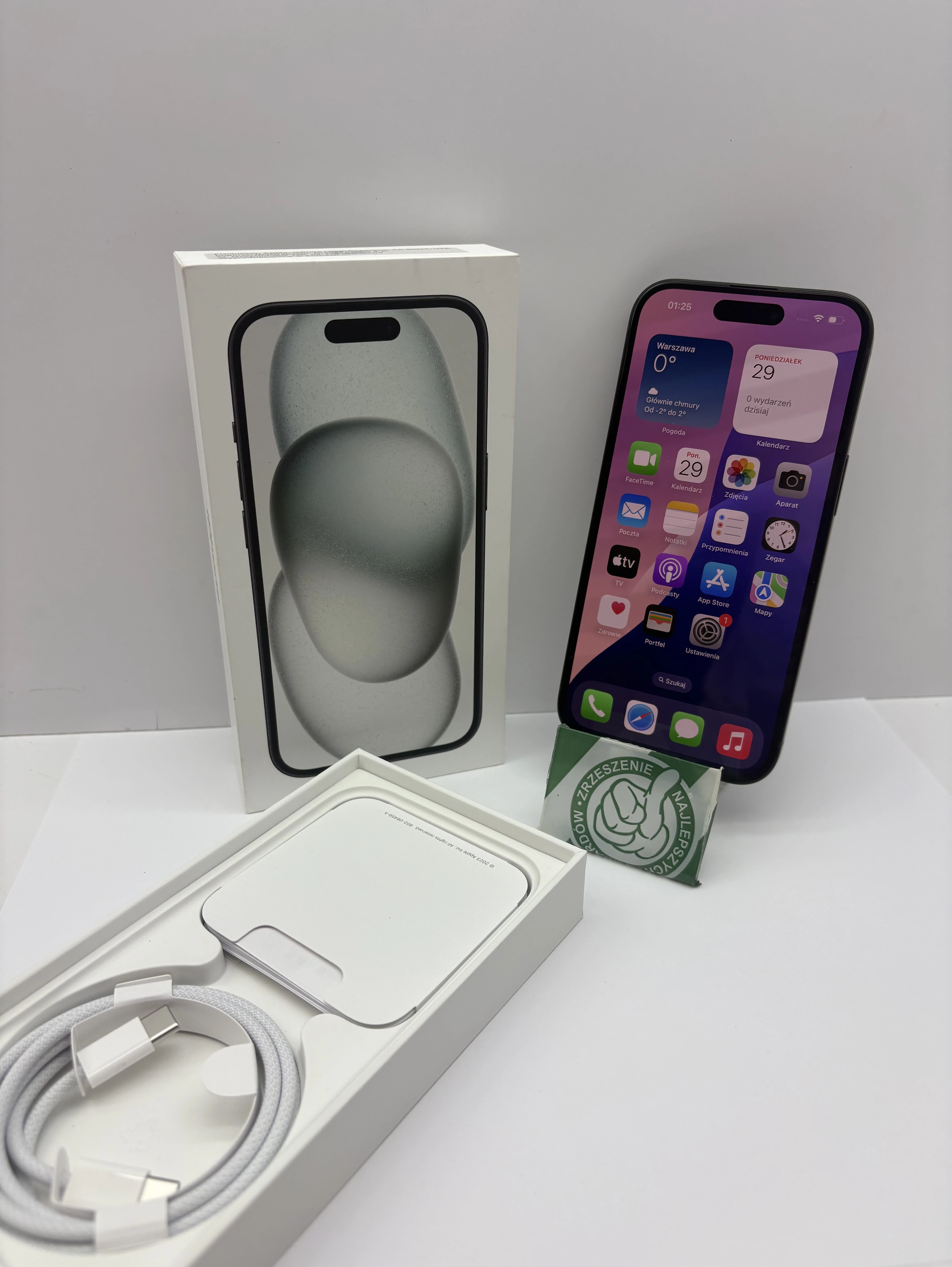 telefon-iphone-15-kolegialna-33-plock