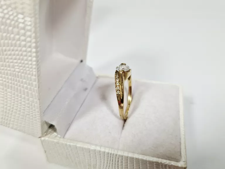 sliczny-zloty-pierscionek-333-190g-roz-13-stan-11323-2