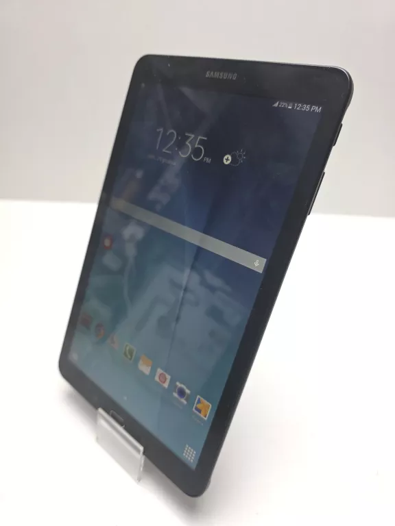 tablet-samsung-tab-e-sm-t561-158gb-system-operacyjny-16332-1