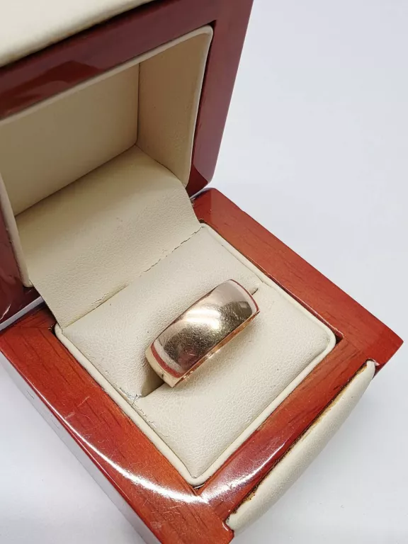 szeroka-zlota-obraczka-pr585-477-g-stan-11323-2