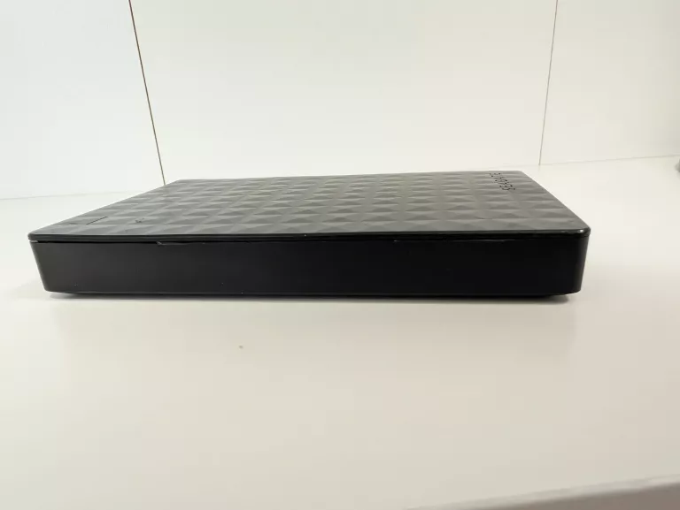 dysk-przenosny-1tb-ean-gtin-3660619040148