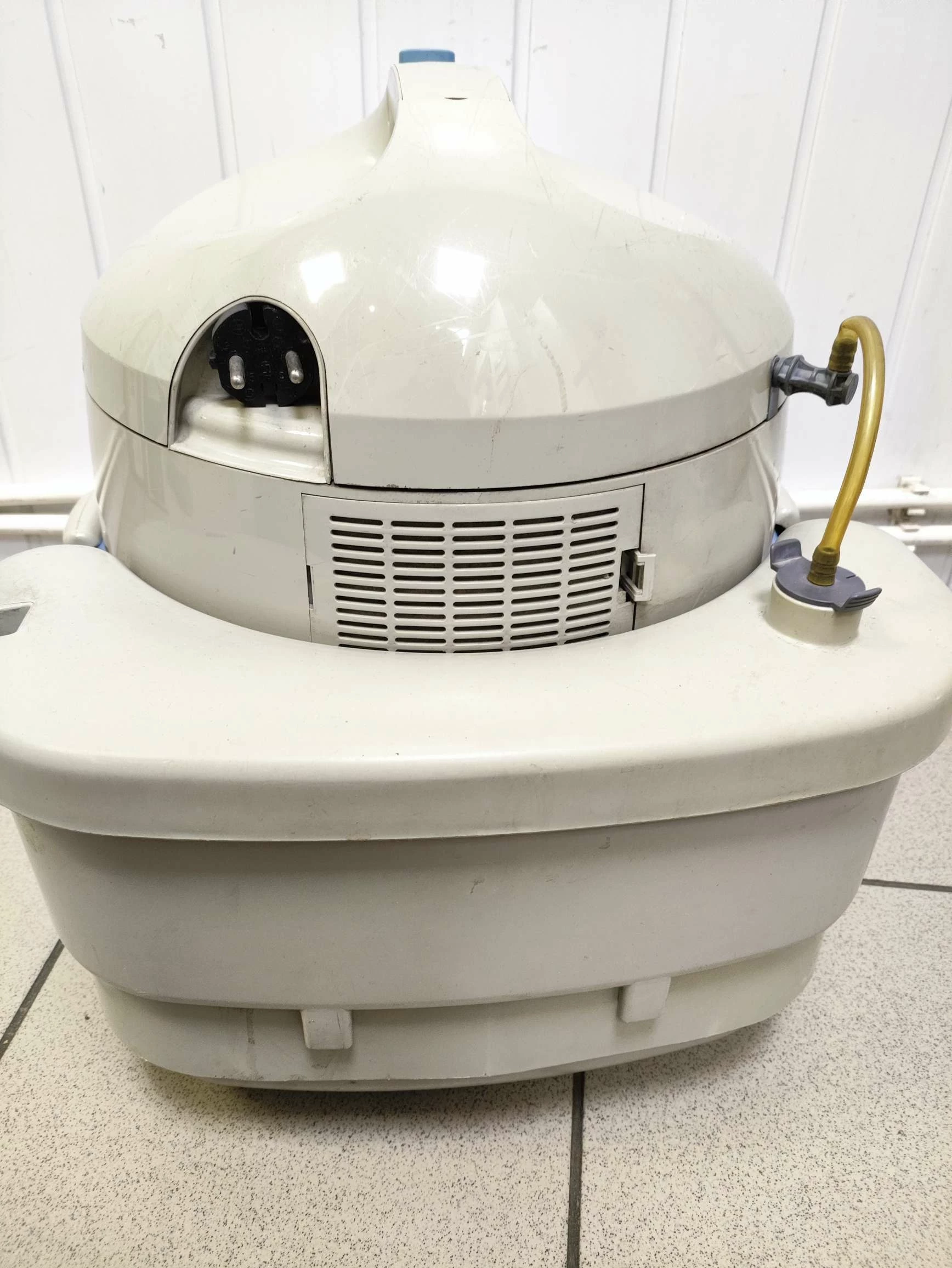 odkurzacz-mpm-apollo-2000-moc-1400