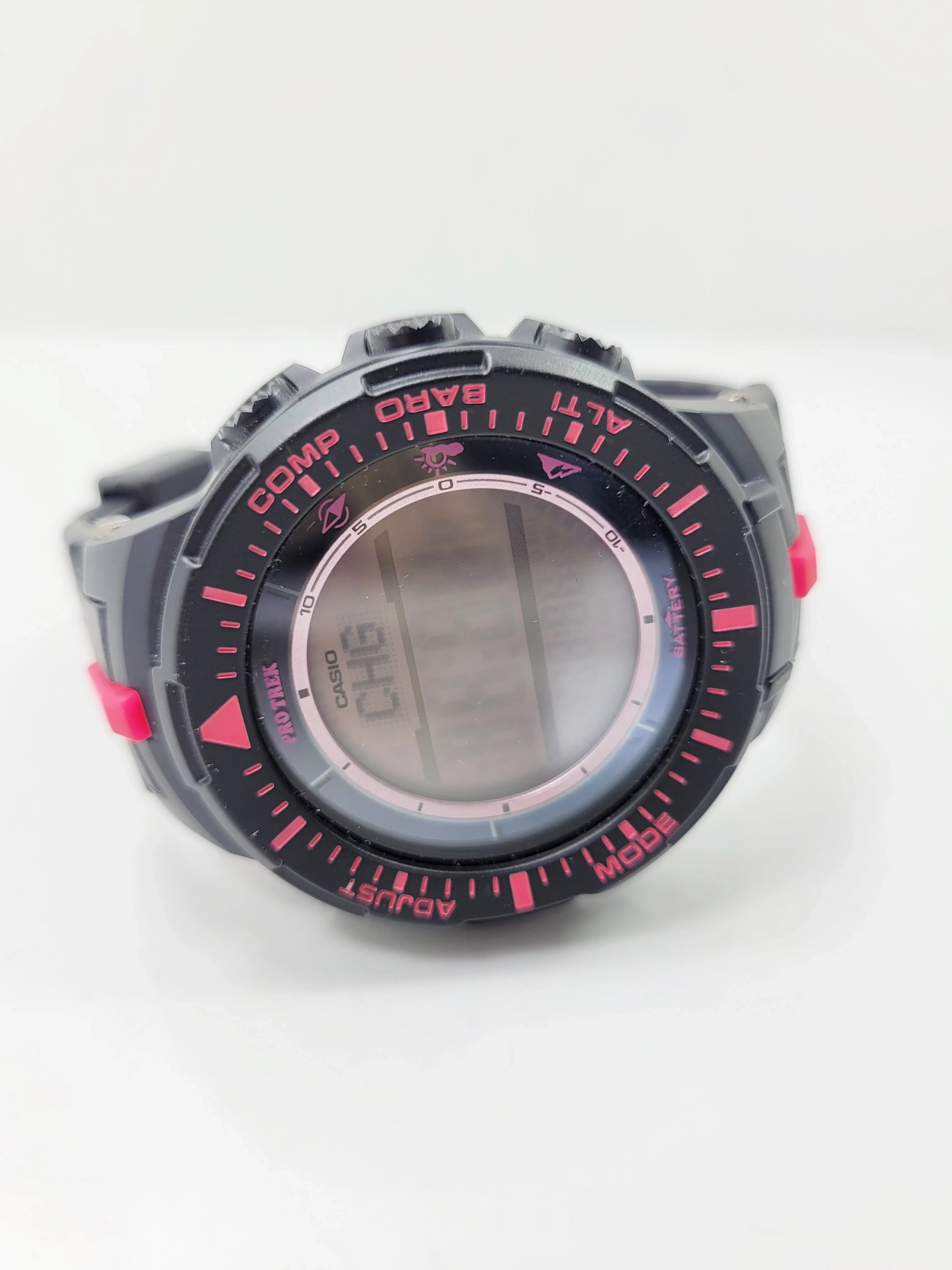 zegarek-casio-pro-trek-prg-300-ksztalt-koperty-129223-2