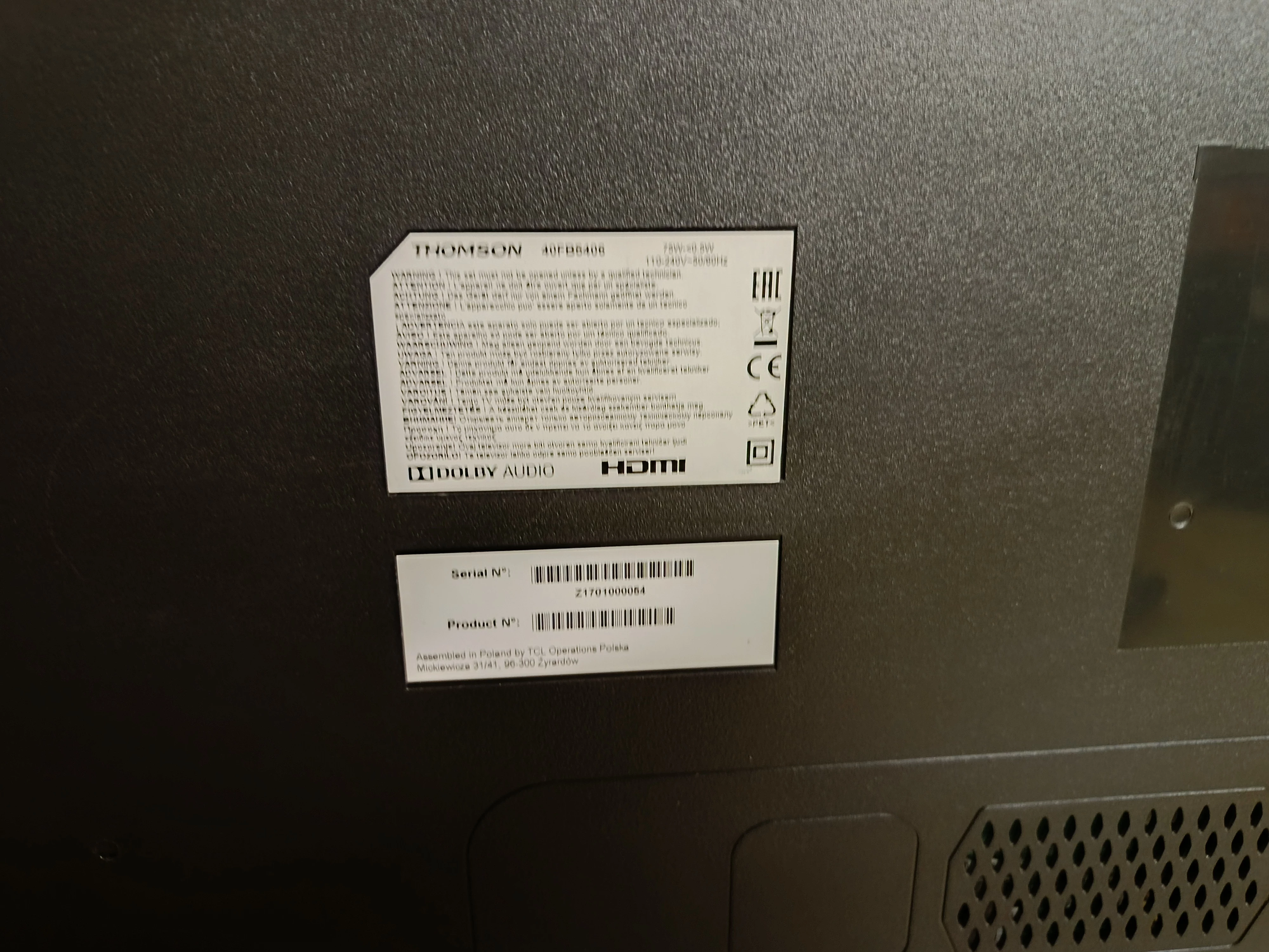 telewizor-thomson-40fb5406-okablowanie-pilot-model-40fb5426