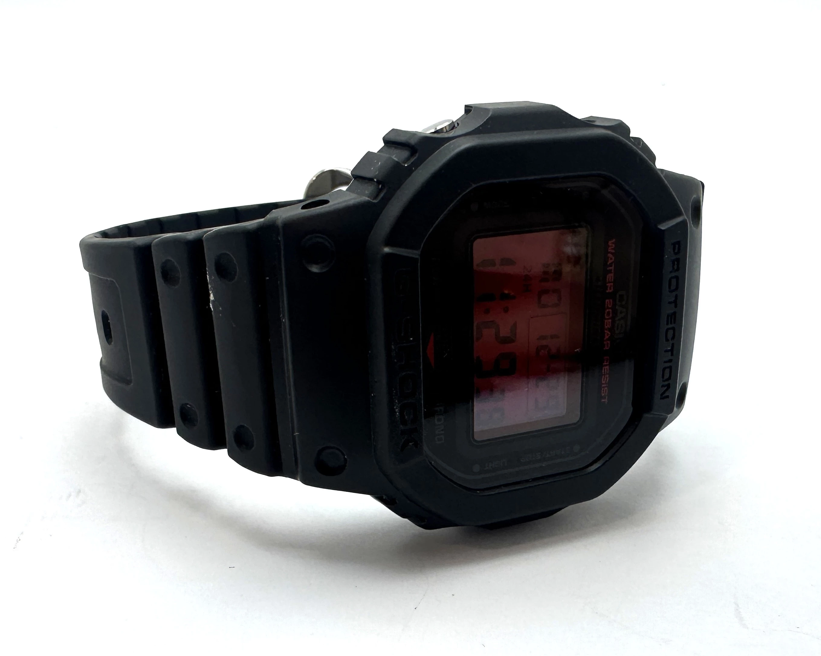 zegarek-casio-g-shock-dw-5600bbr-stan-11323-2