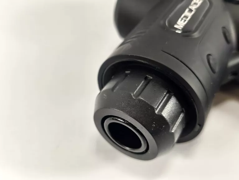 medicade-impact-pro-m67-pistolet-do-masazu-stan-11323-2