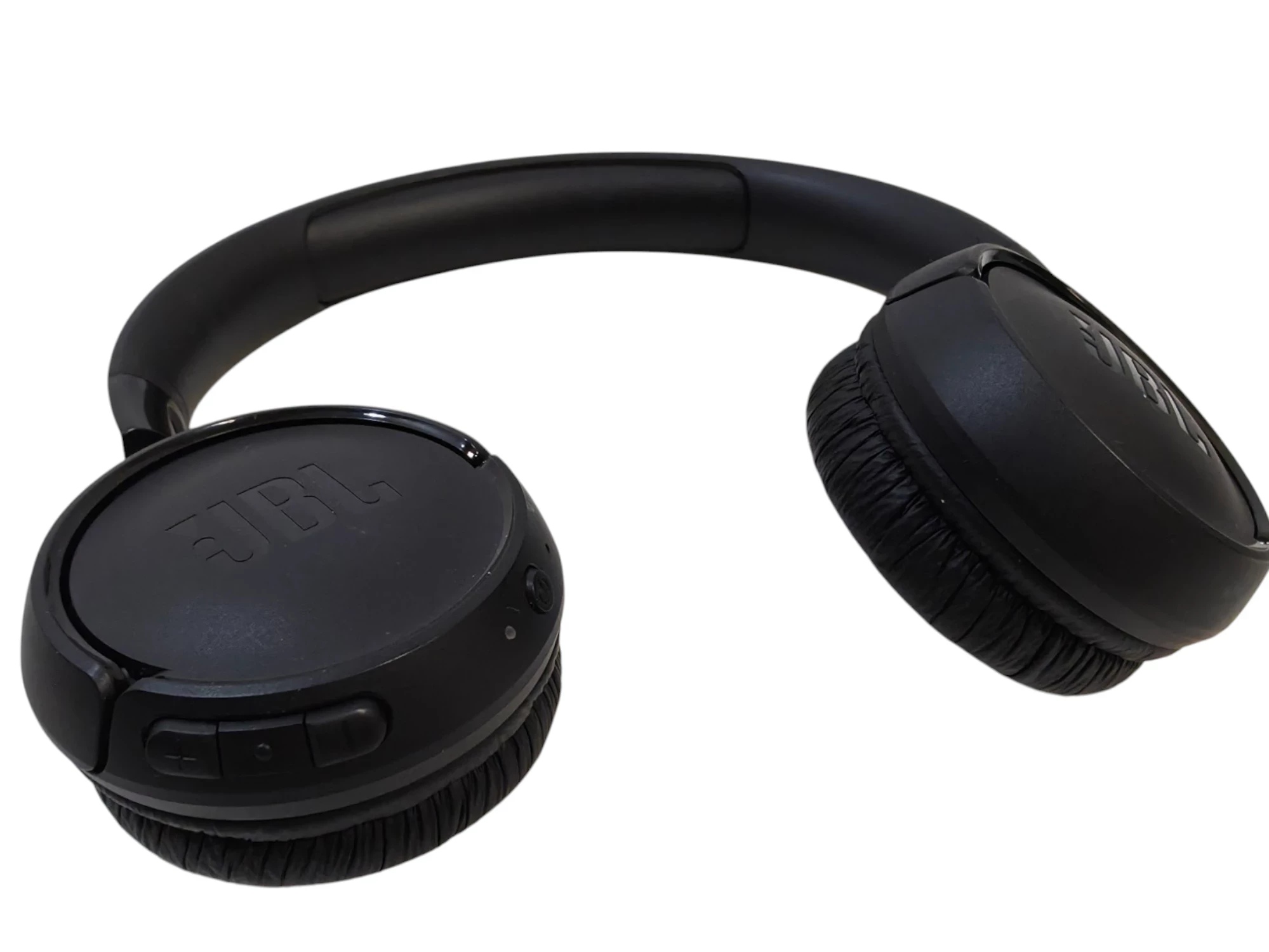 sluchawki-nauszne-bezprzewodowe-jbl-tune-525bt-czarne-bluetooth-53-usb-c-stan-11323-2