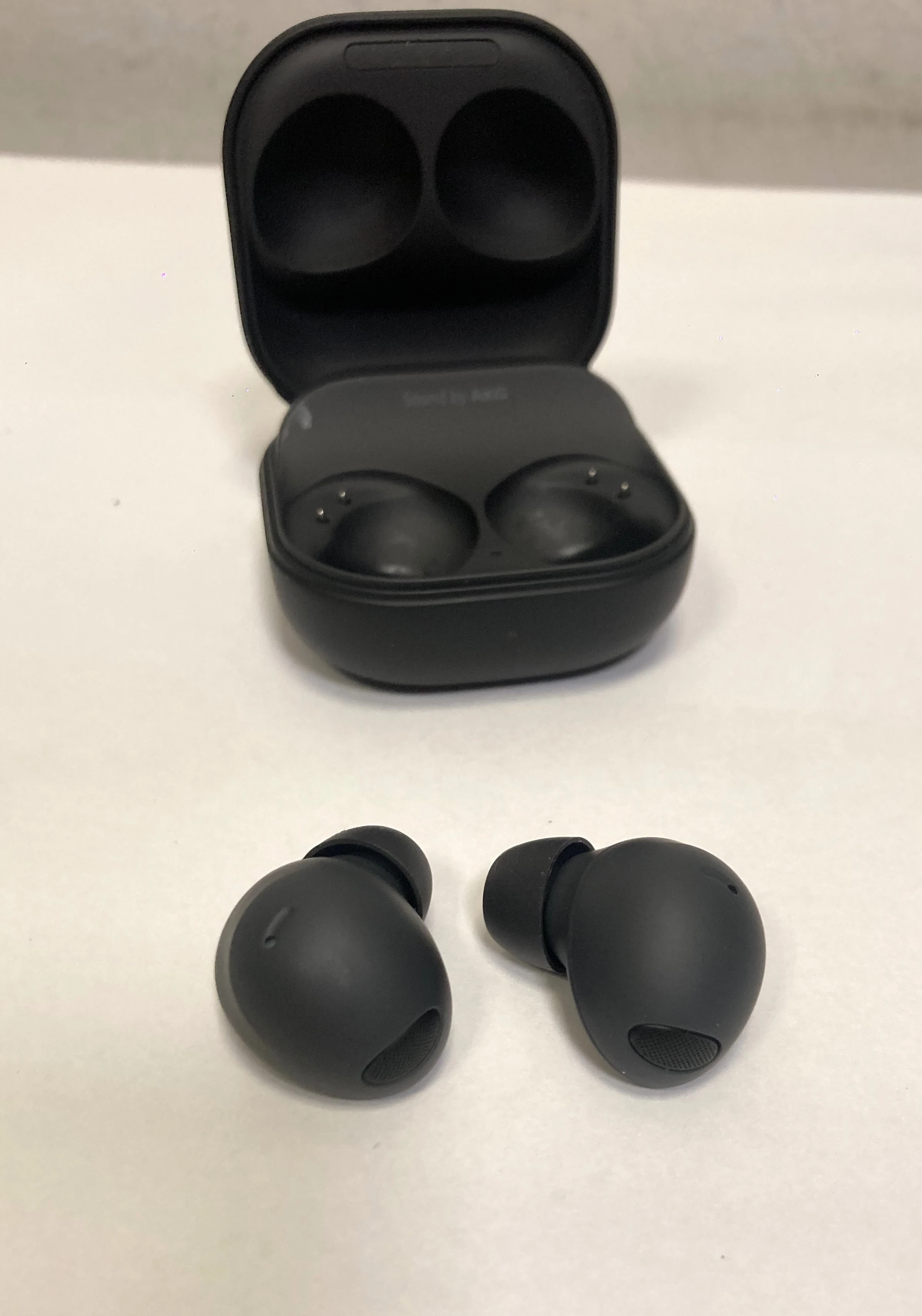 sluchawki-samsung-galaxy-buds2-pro-kolor-dominujacy-129357-3