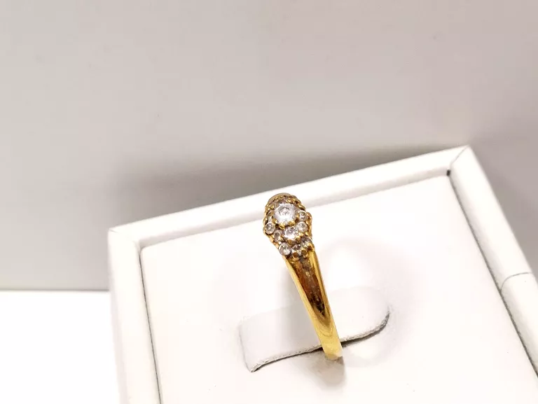 zloty-pierscionek-cyrkonie-585-244g-r15-stan-11323-2