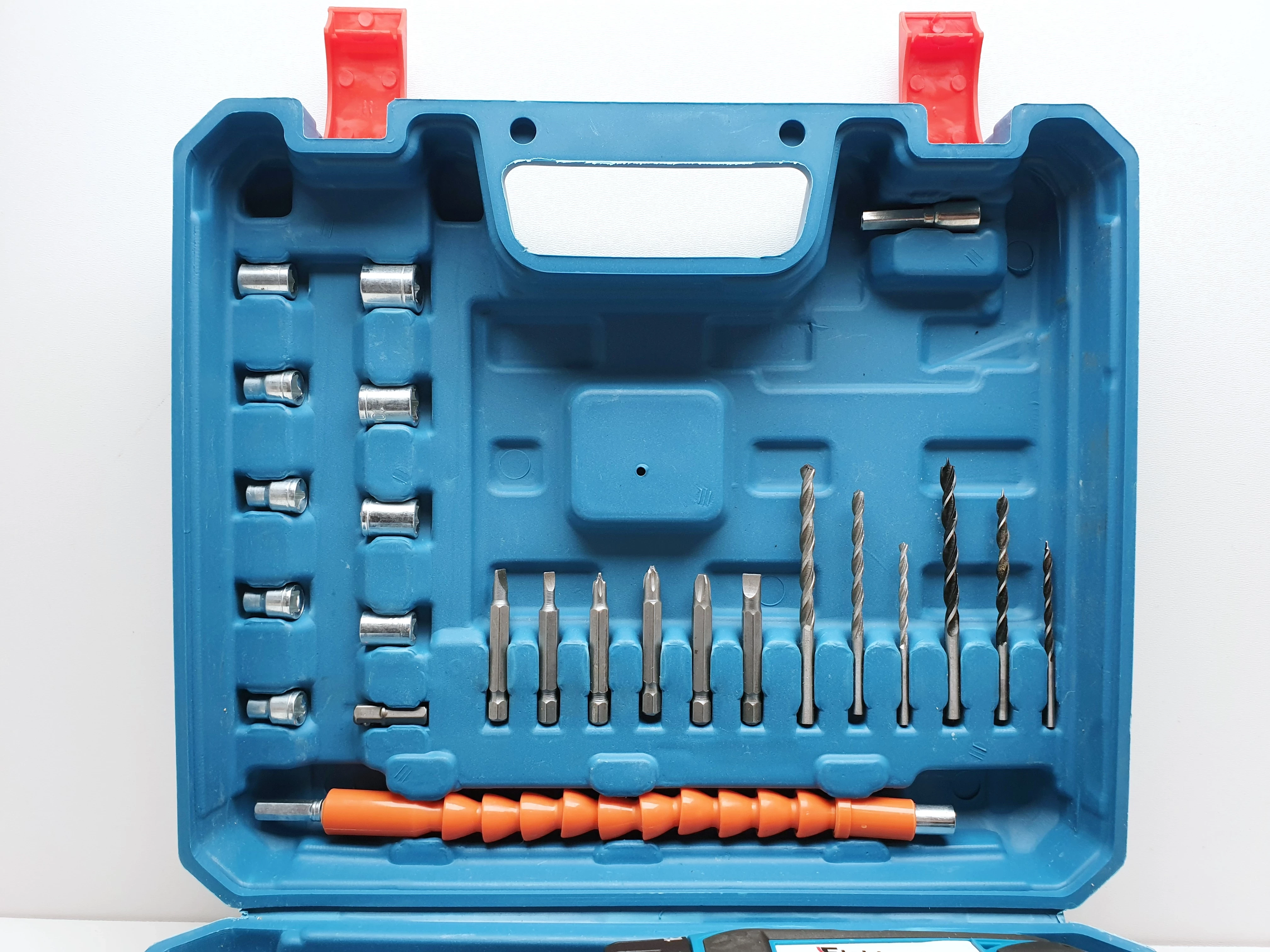 wkretarka-akumulatorowa-elektromet-18v-zestaw-zasilanie-209202-1769478