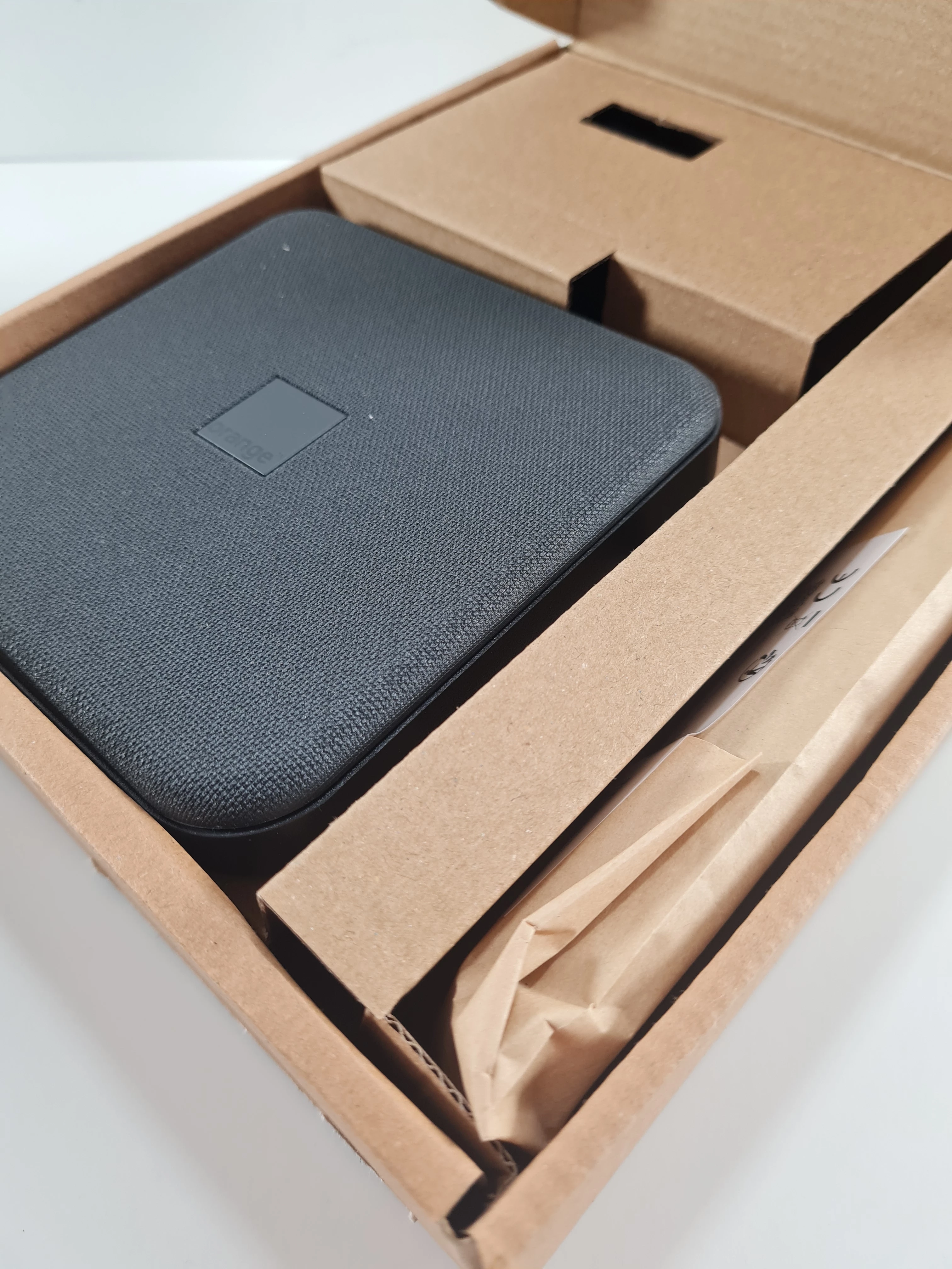 dekoder-smart-tv-4k-multi-orange-ean-gtin-3425160345025