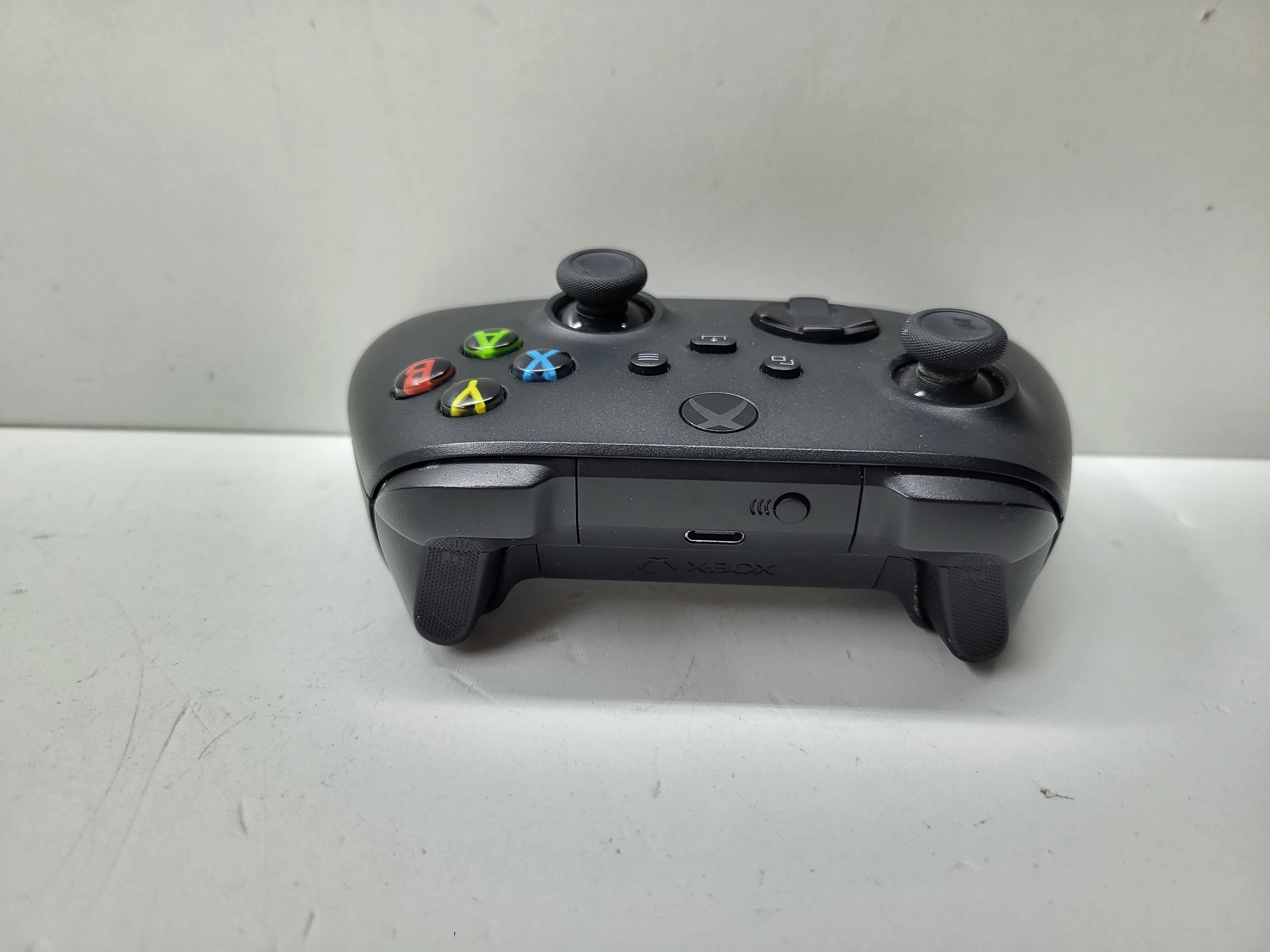 pad-do-xbox-series-sx-waga-produktu-z-opakowaniem-jednostkowym-0471