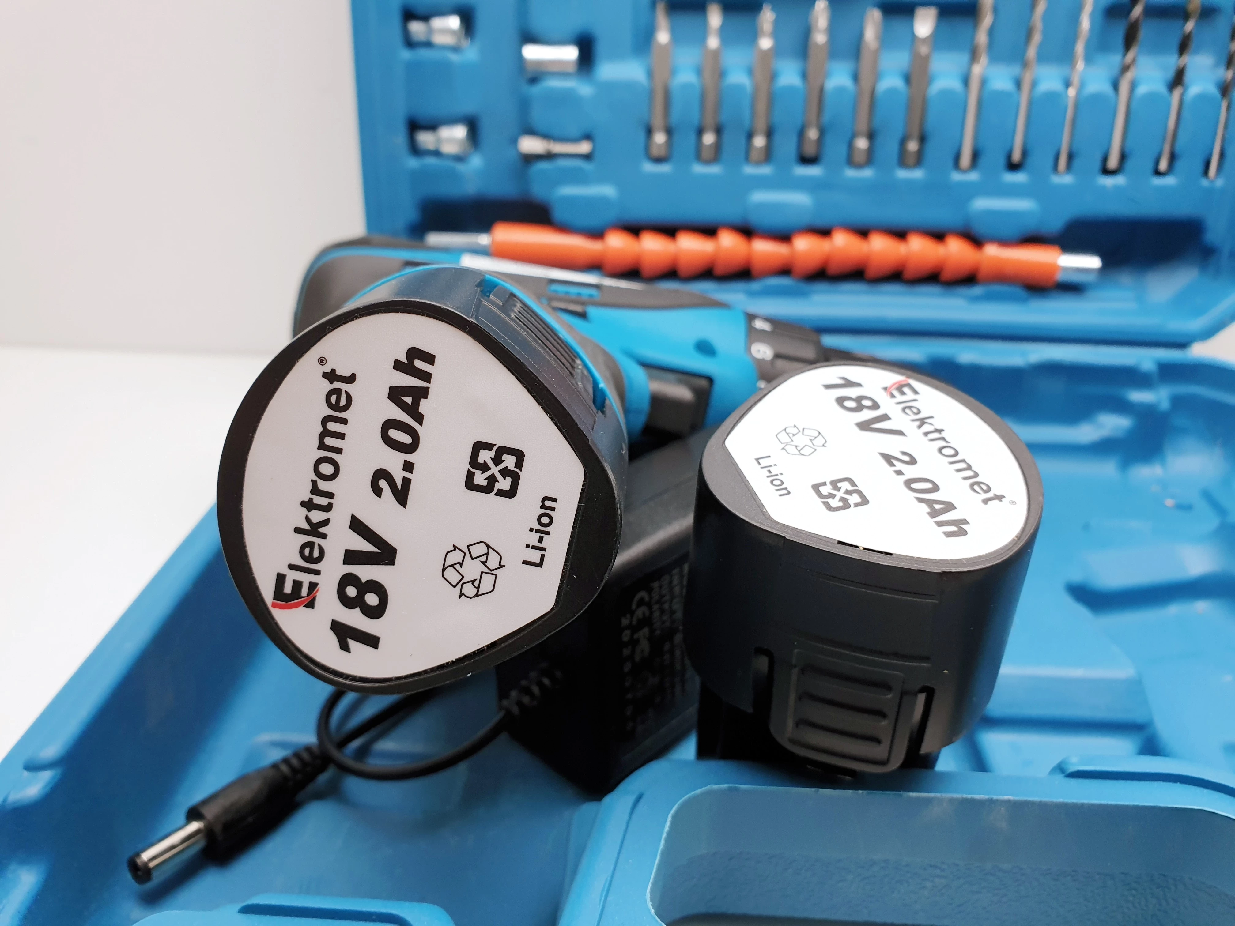 wkretarka-akumulatorowa-elektromet-18v-zestaw-kod-producenta-jl18v