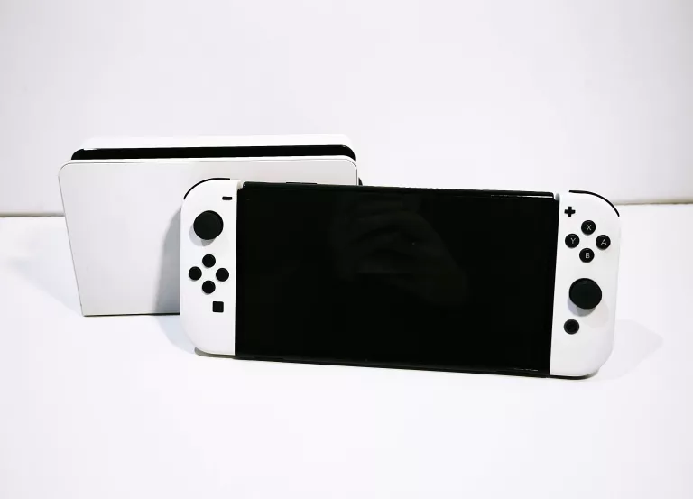 konsola-konsola-nintendo-switch-oled-heg-001-komplet-jana-pawla-ii-41a-warszawa
