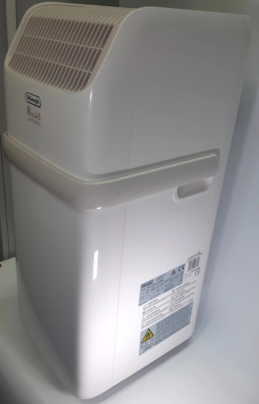 klimatyzator-przenosny-z-pilotem-mobilny-delonghi-pinguino-compact-moc-ogrzewania-2100