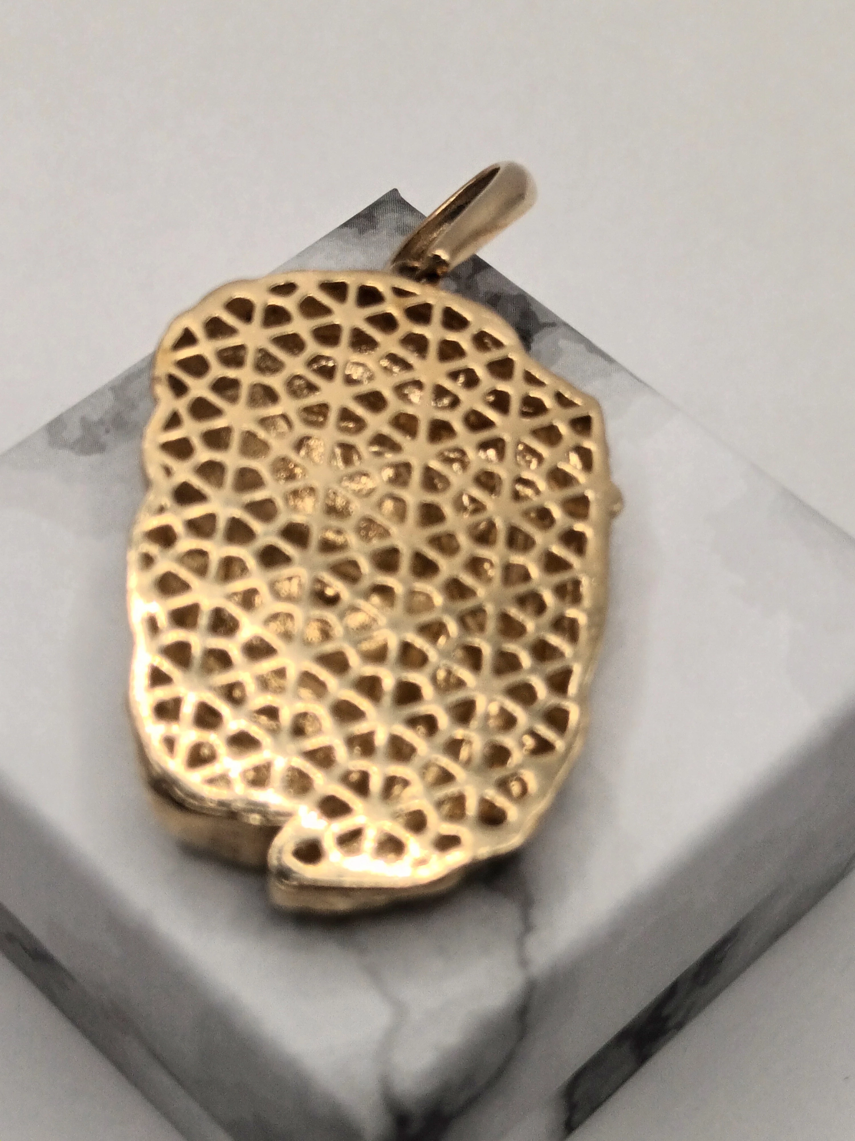 wyrob-jubilerski-uzywany-duza-zawieszka-jezus-zlota-15-g-585-motyw-129129-20