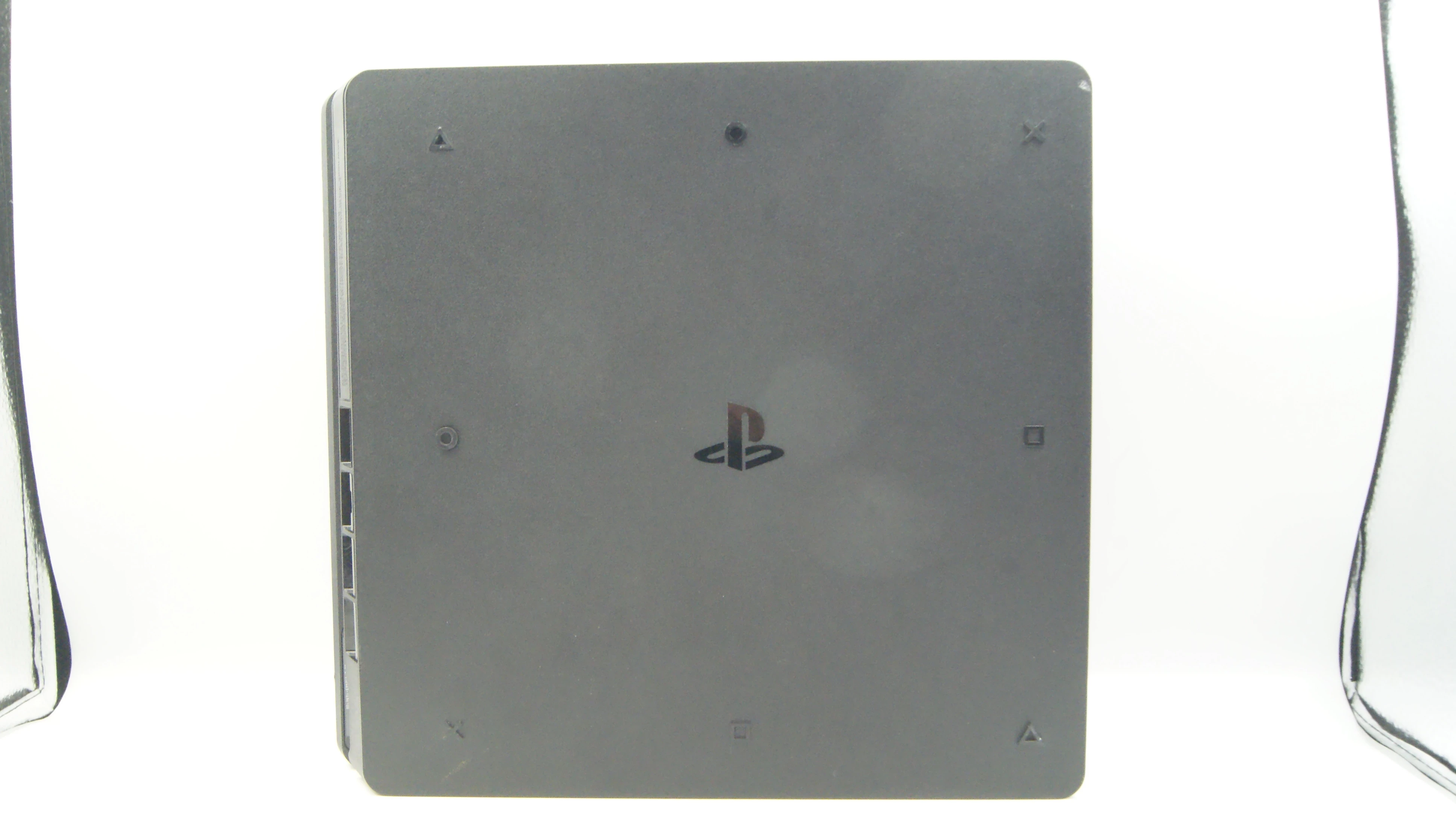 konsola-playstation-4-slim-1tb-pad-ps4-wersja-130590-2