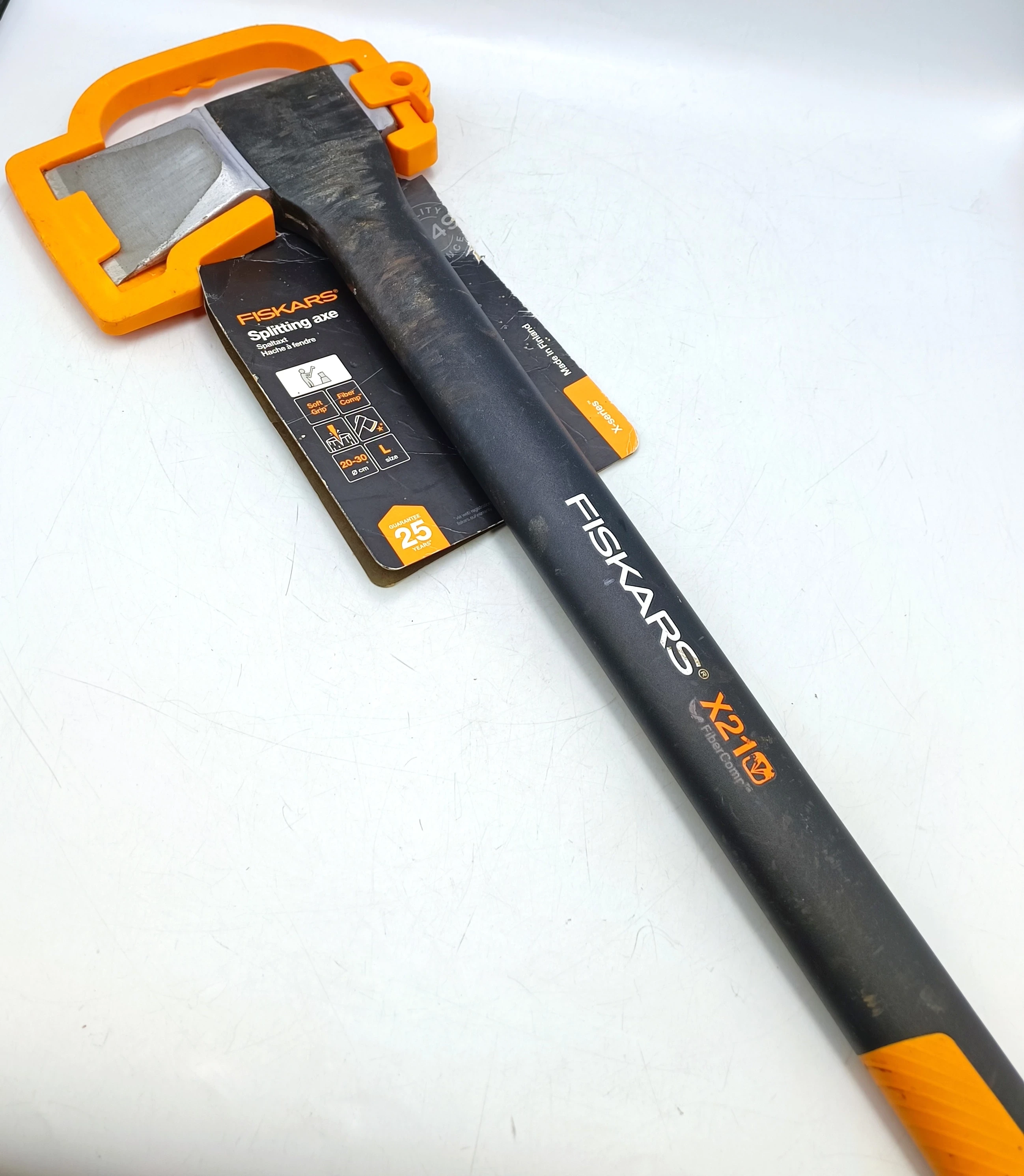 fiskars-siekiera-rozlupujaca-l-x21-1015642-bronowicka-80-krakow