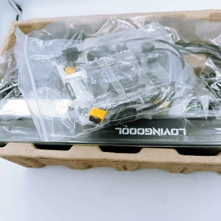 lovingcool-dp-01-360mm-wydajne-chlodzenie-wodne-cpu-z-ekranem-lcd-4-kod-producenta-5908765432106