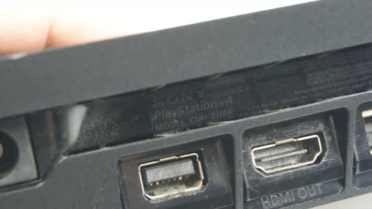 konsola-playstation-4-slim-1tb-pad-ps4-liczba-kontrolerow-w-zestawie-205994-225550