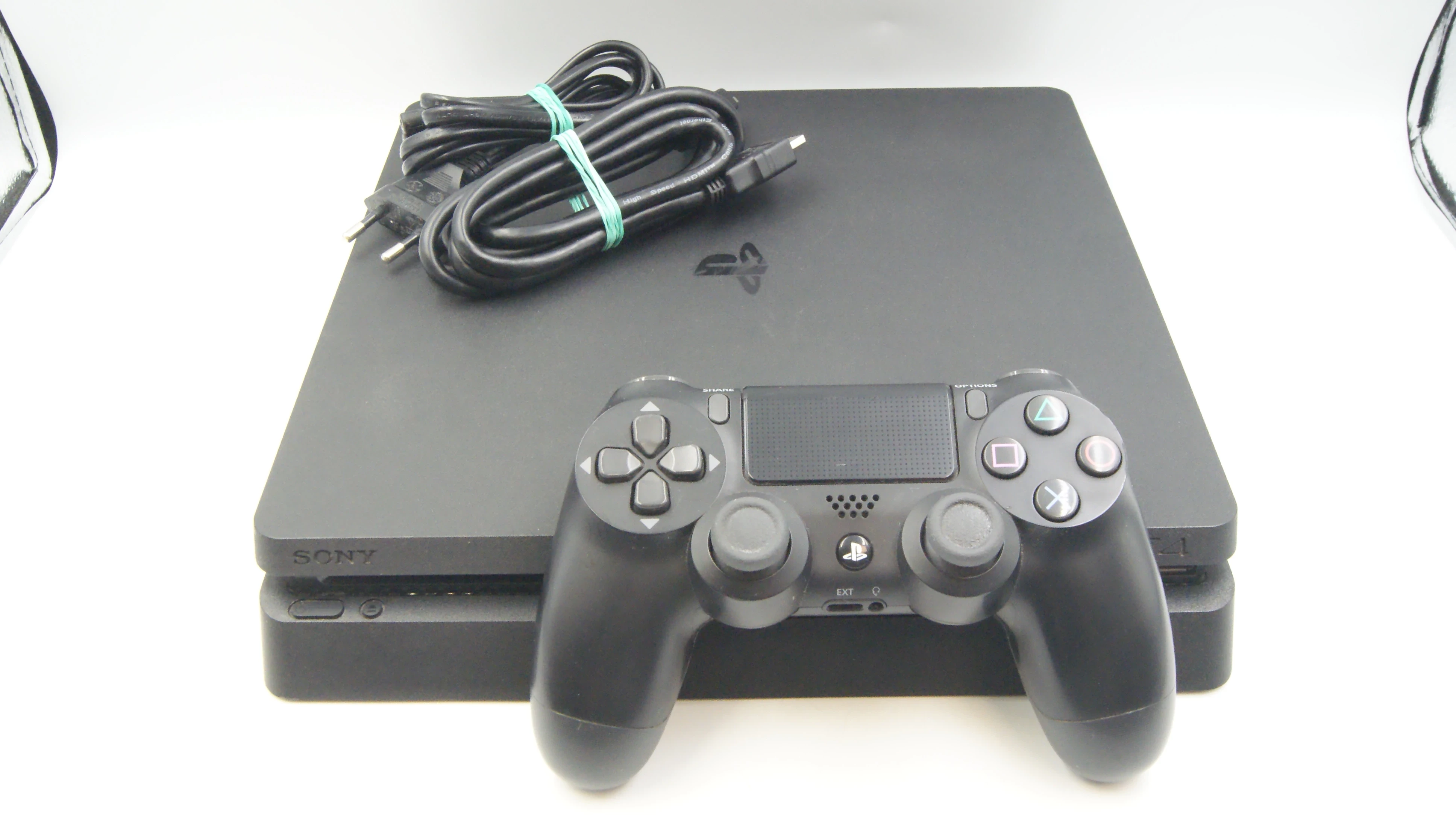 konsola-playstation-4-slim-1tb-pad-ps4-ratuszowa-5-szamotuly