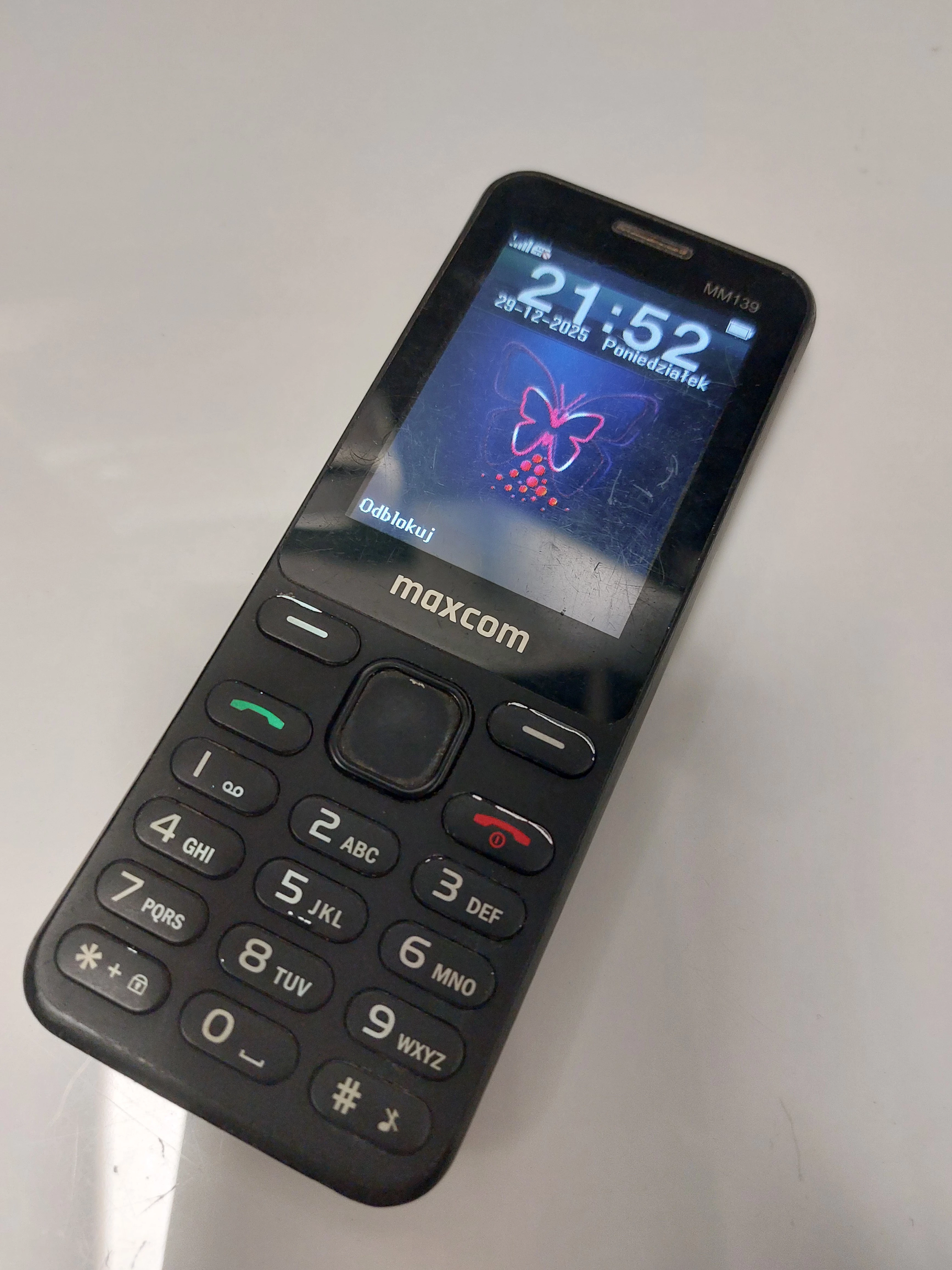 telefon-maxcom-mm139-solo-ean-gtin-5908235975375