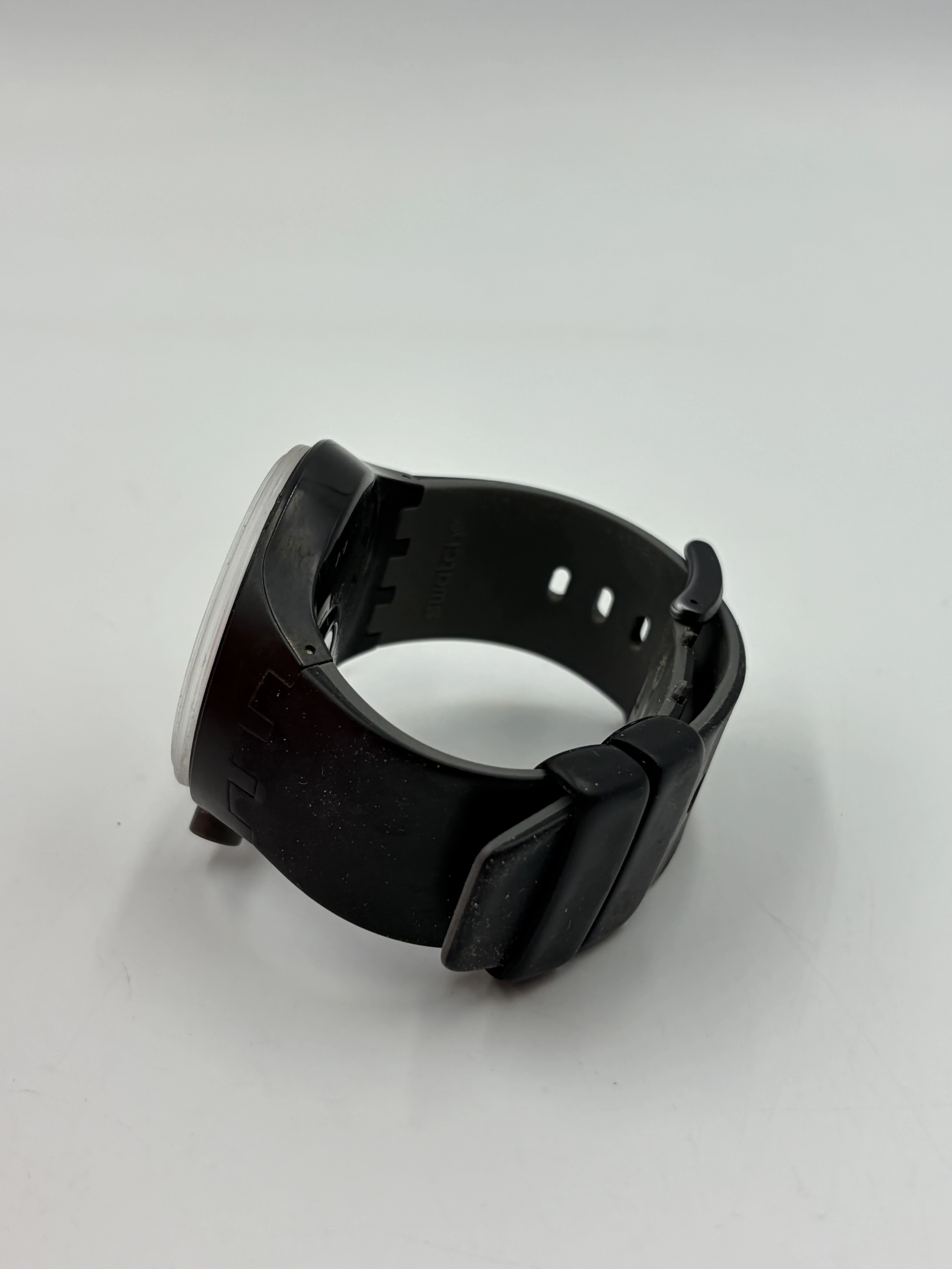 zegarek-swatch-checkpoint-black-sb02b400-czarny-material-paska-129219-225910