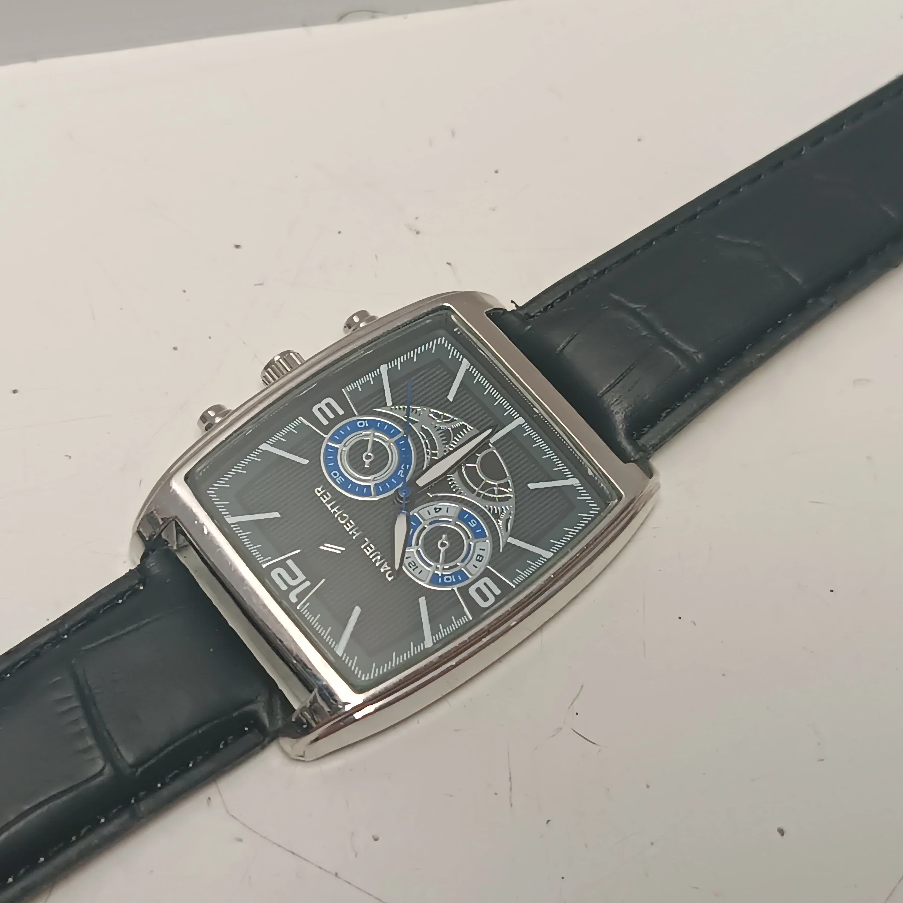 zegarek-meski-daniel-hechter-stan-11323-2