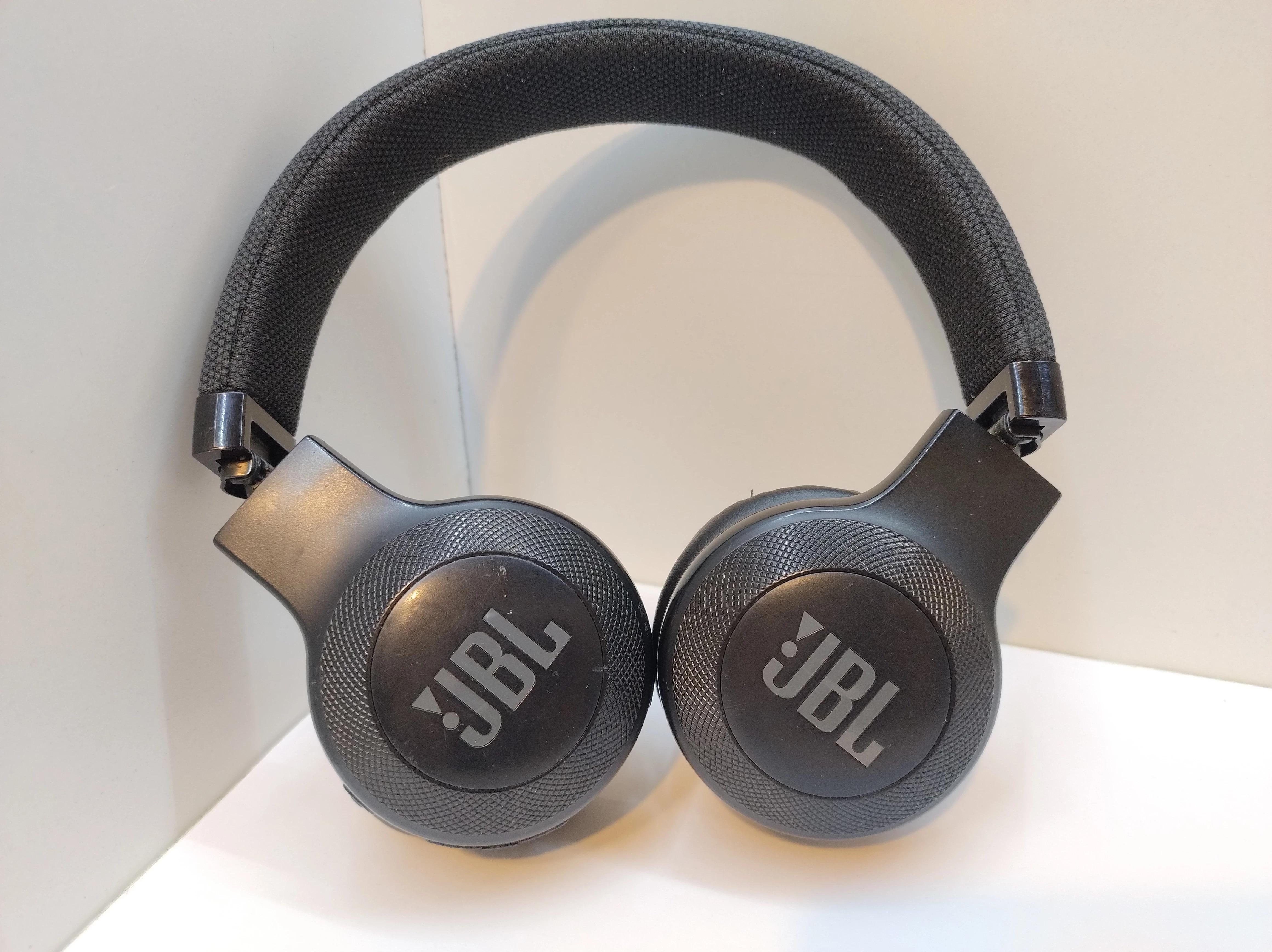 sluchawki-jbl-e45bt-bn-kaliska-78-wloclawek